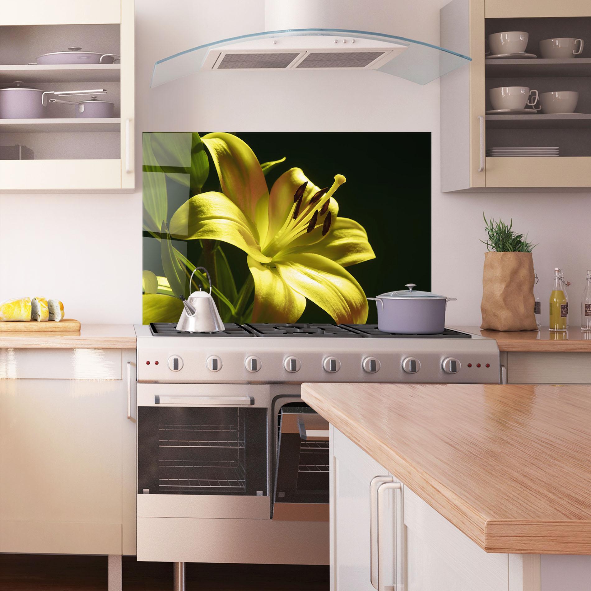 Konyhai üveg hátfal Yellow Gold Exotic mockup 1