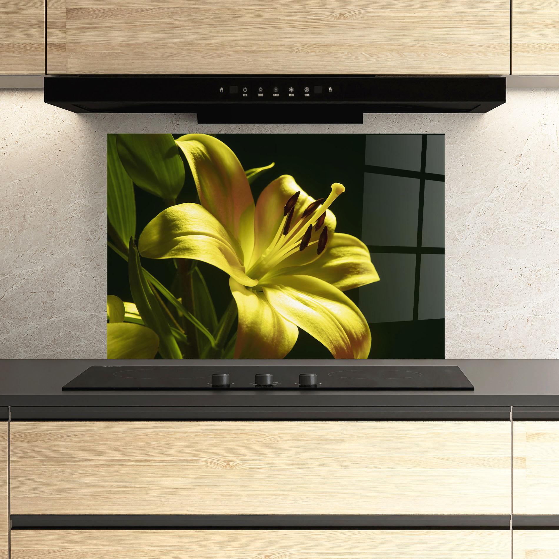 Konyhai üveg hátfal Yellow Gold Exotic mockup 3