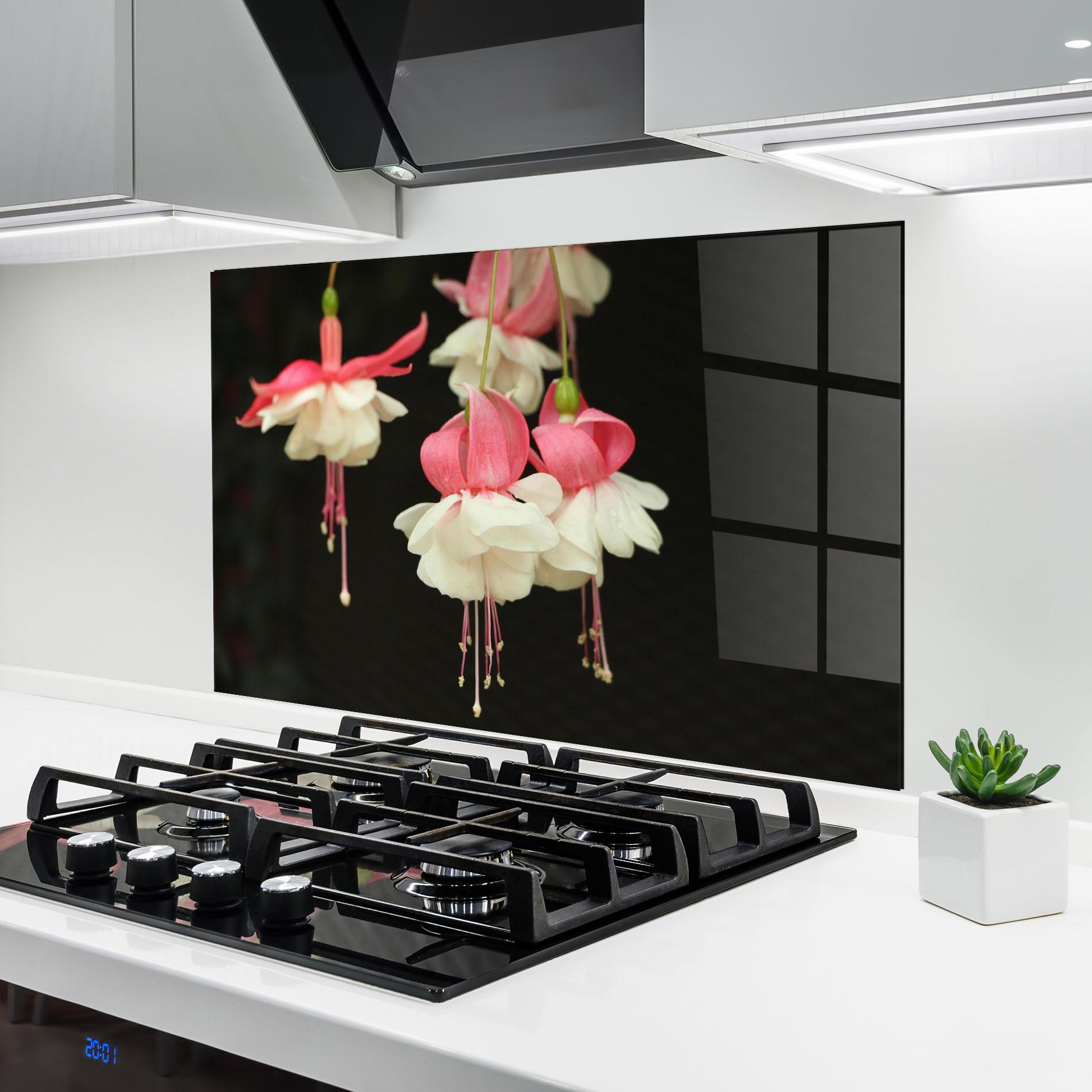 Konyhai üveg hátfal Amazing Exotic Plant mockup 6