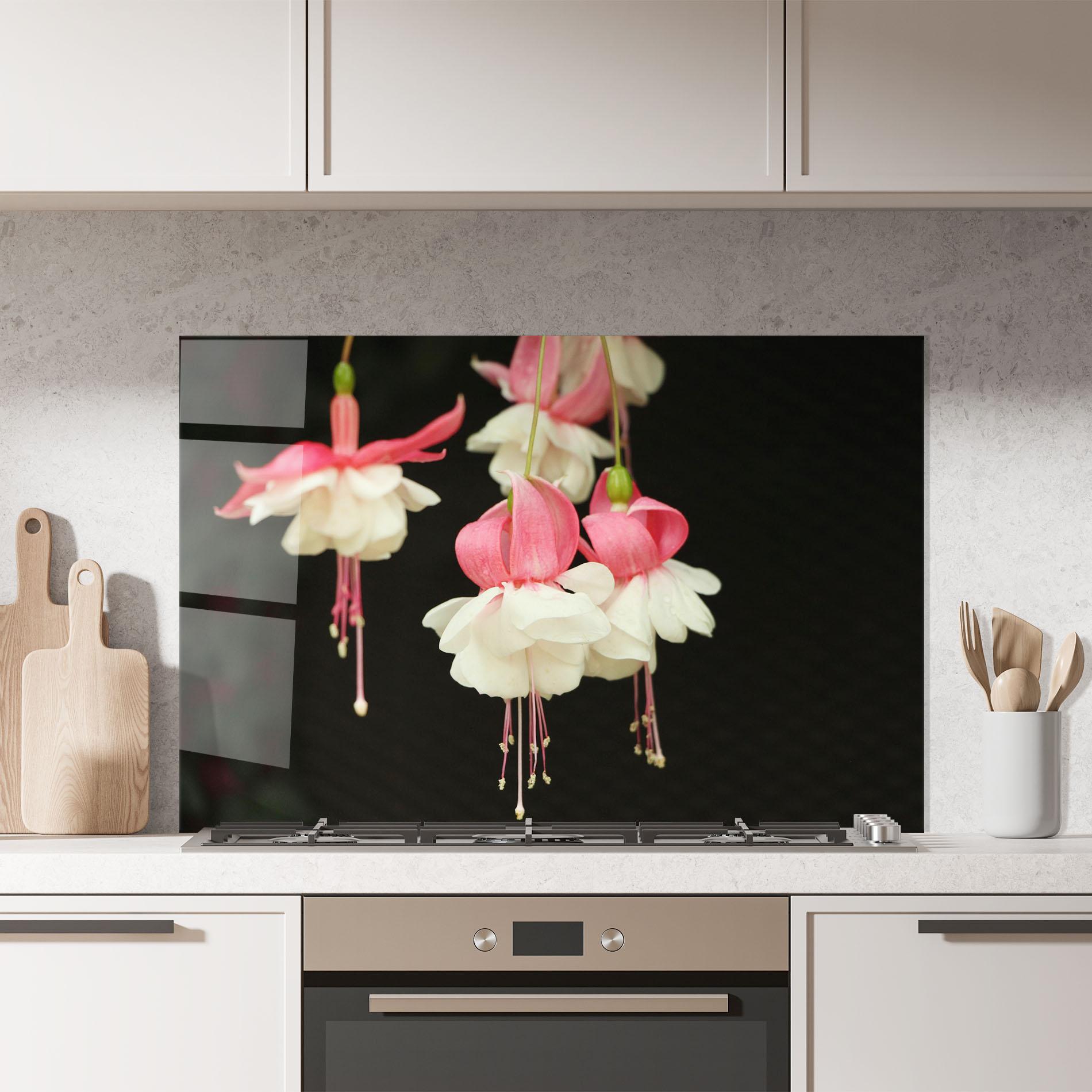 Konyhai üveg hátfal Amazing Exotic Plant mockup 7