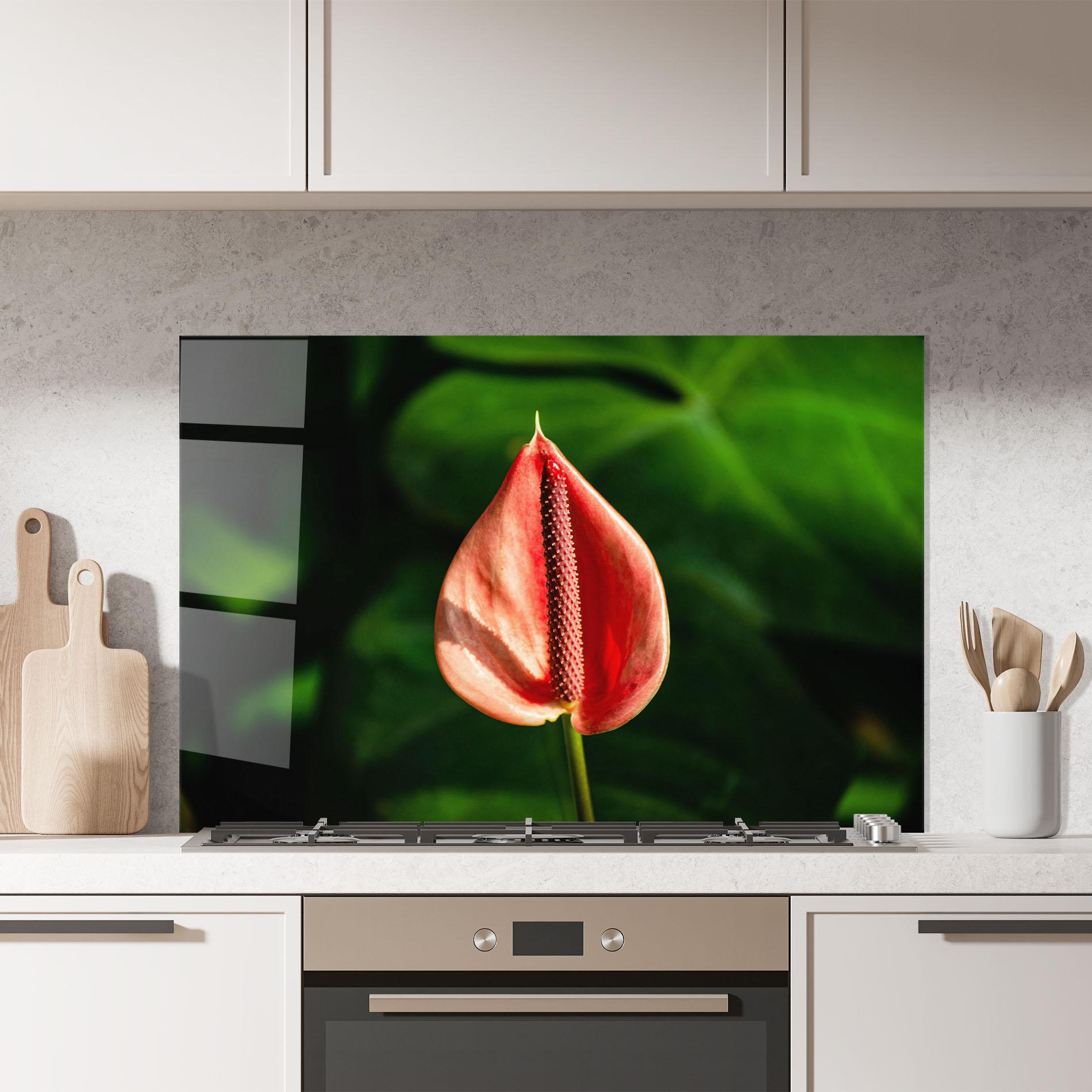 Konyhai üveg hátfal Plant Exotic Red mockup 7