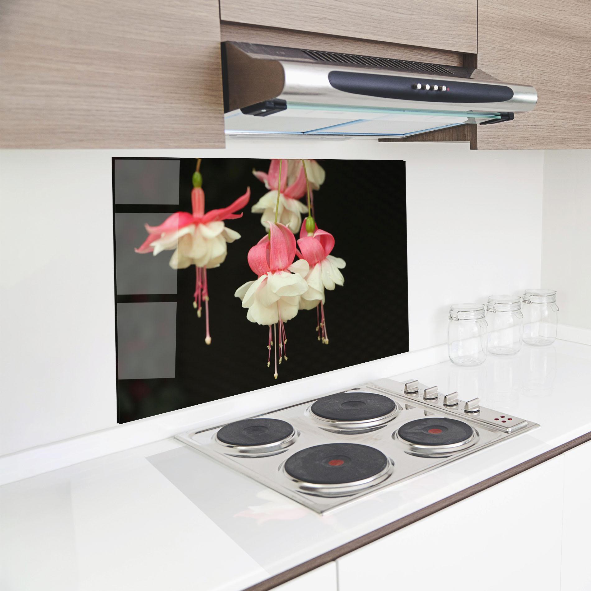 Konyhai üveg hátfal Amazing Exotic Plant mockup 8