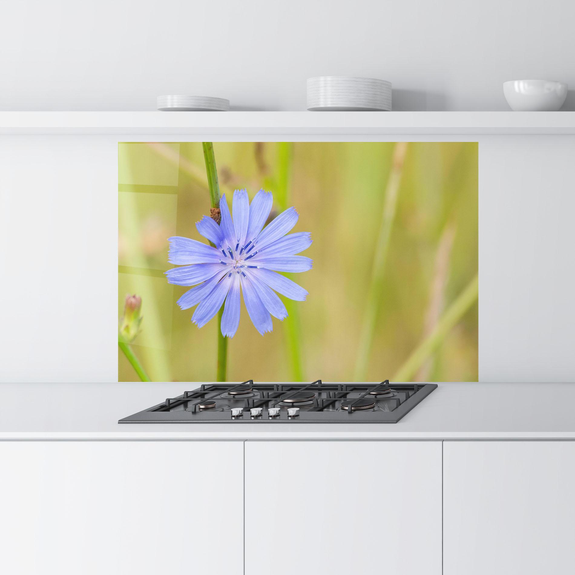 Konyhai üveg hátfal Wild Purple Blue mockup 9