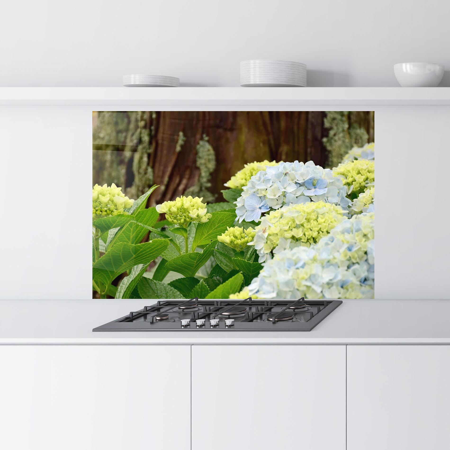 Konyhai üveg hátfal Wild Tree Flower mockup 9