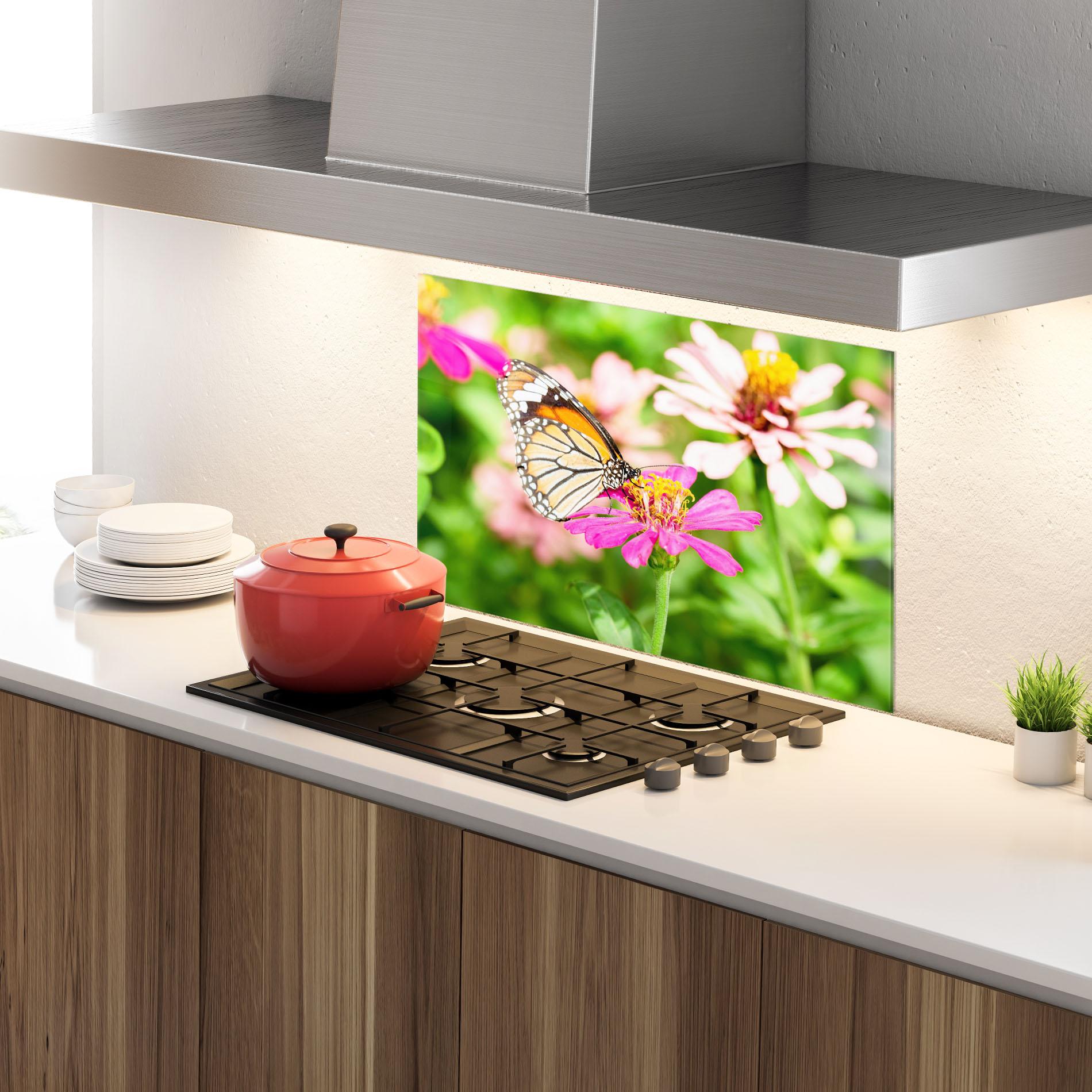 Konyhai üveg hátfal Daylight Butterfly mockup 4