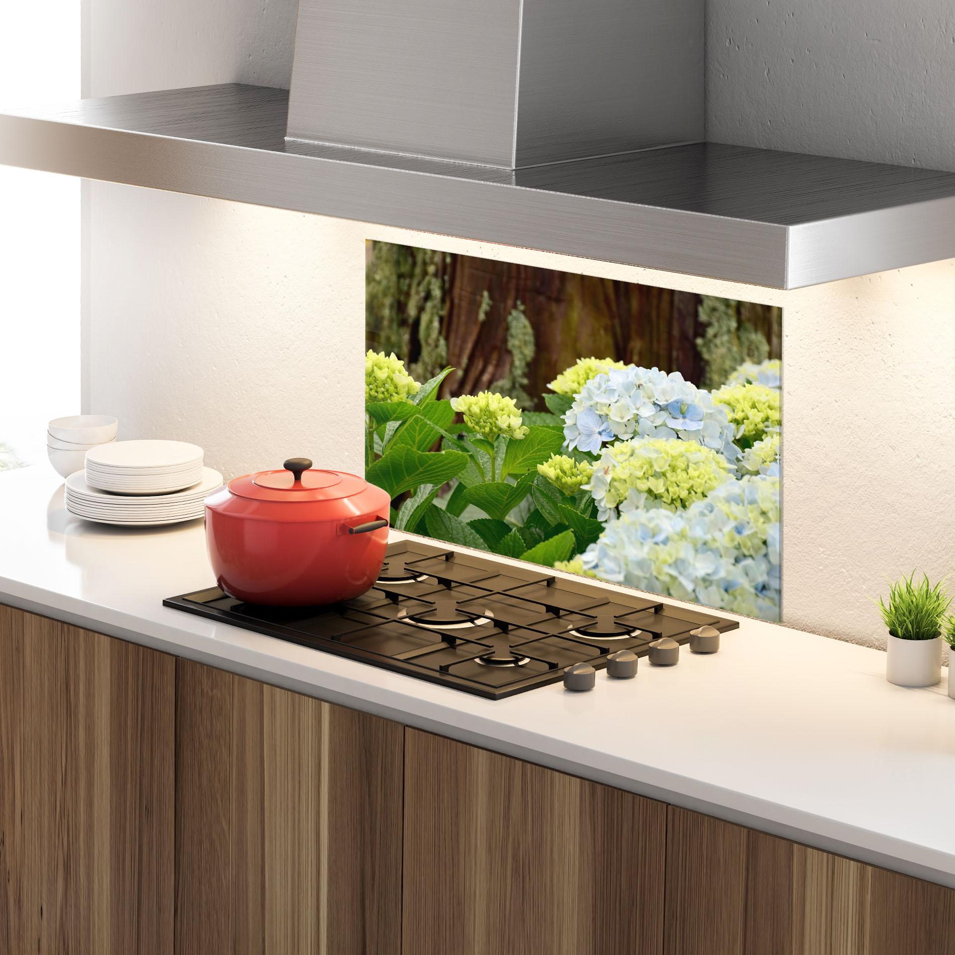 Konyhai üveg hátfal Wild Tree Flower mockup 4