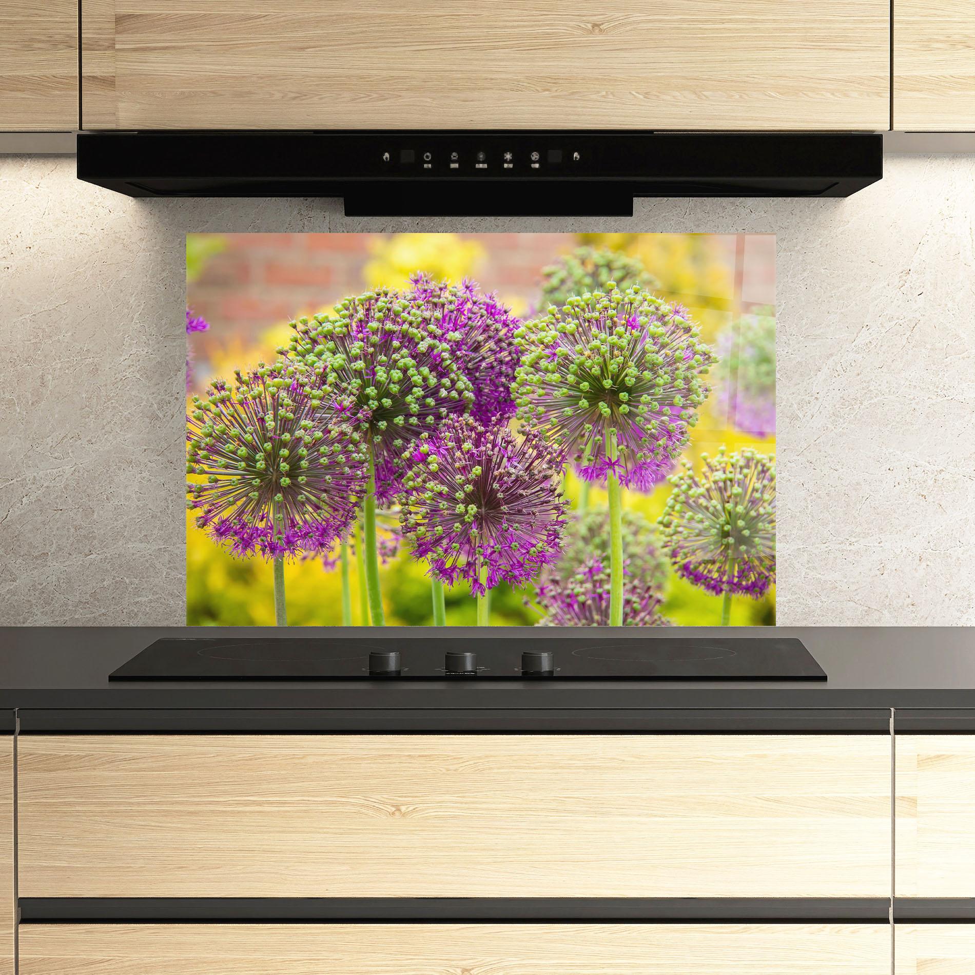 Konyhai üveg hátfal Green Purple Garden mockup 3