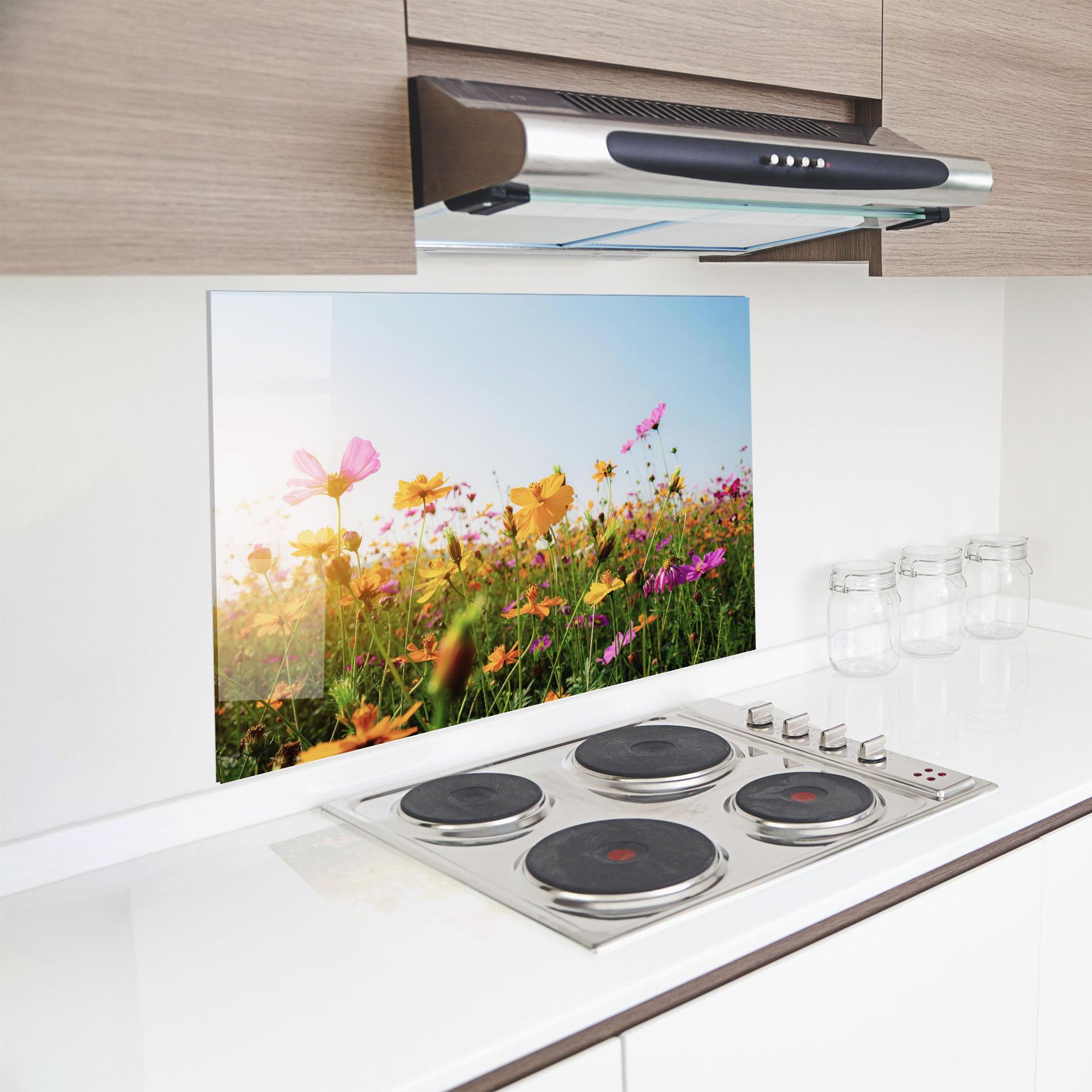 Konyhai üveg hátfal Cosmos Field Sunset mockup 8