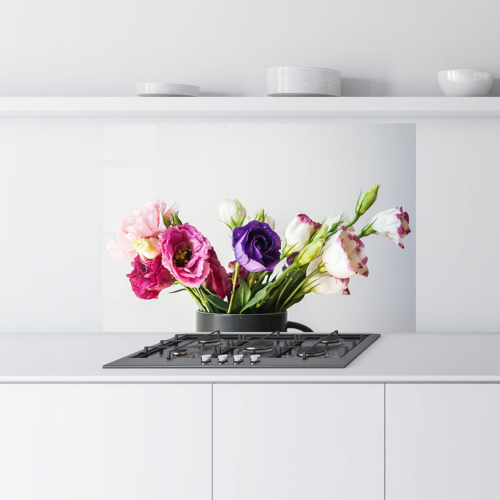 Konyhai üveg hátfal Flowers In Vase mockup 9