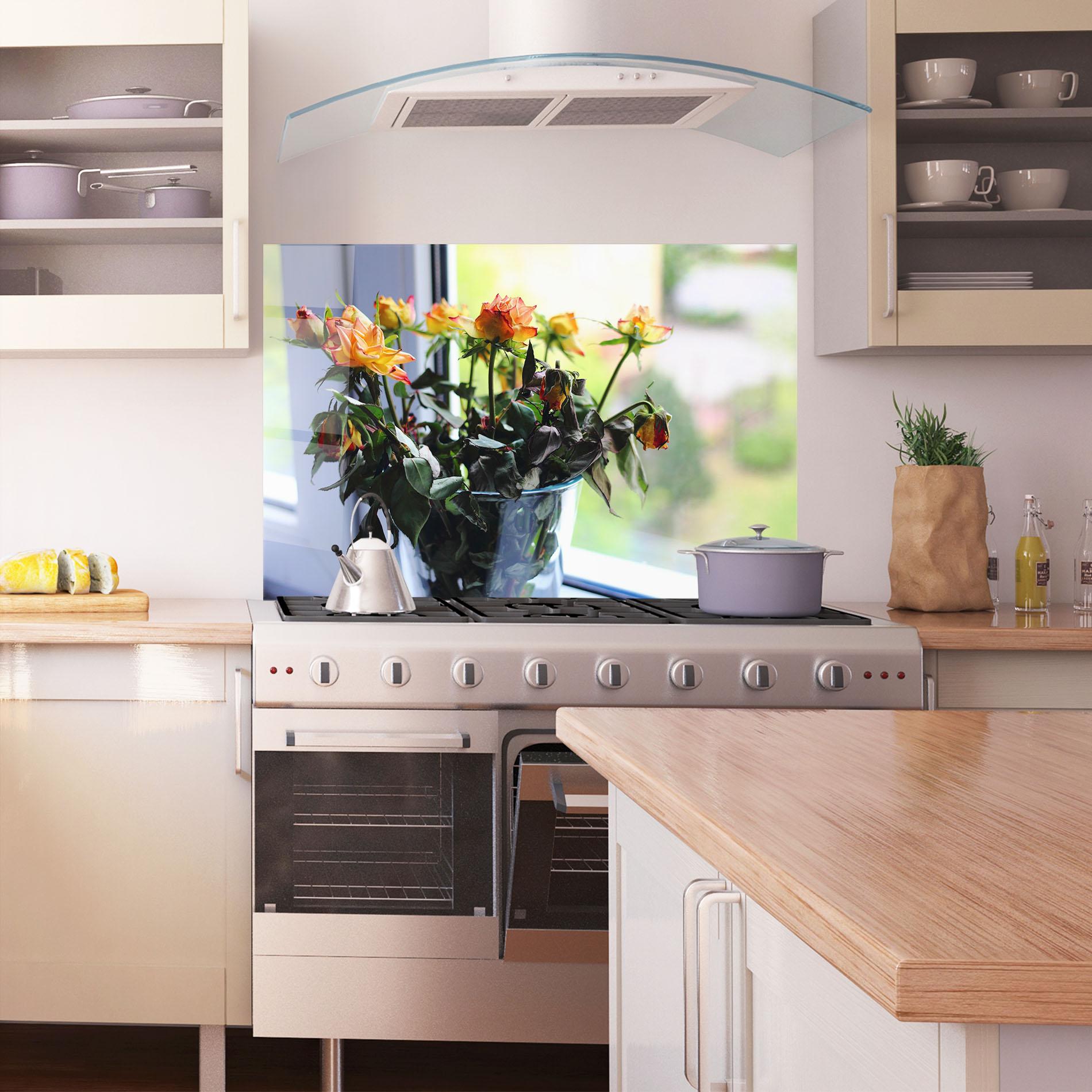 Konyhai üveg hátfal Red Yellow Rose Vase mockup 1