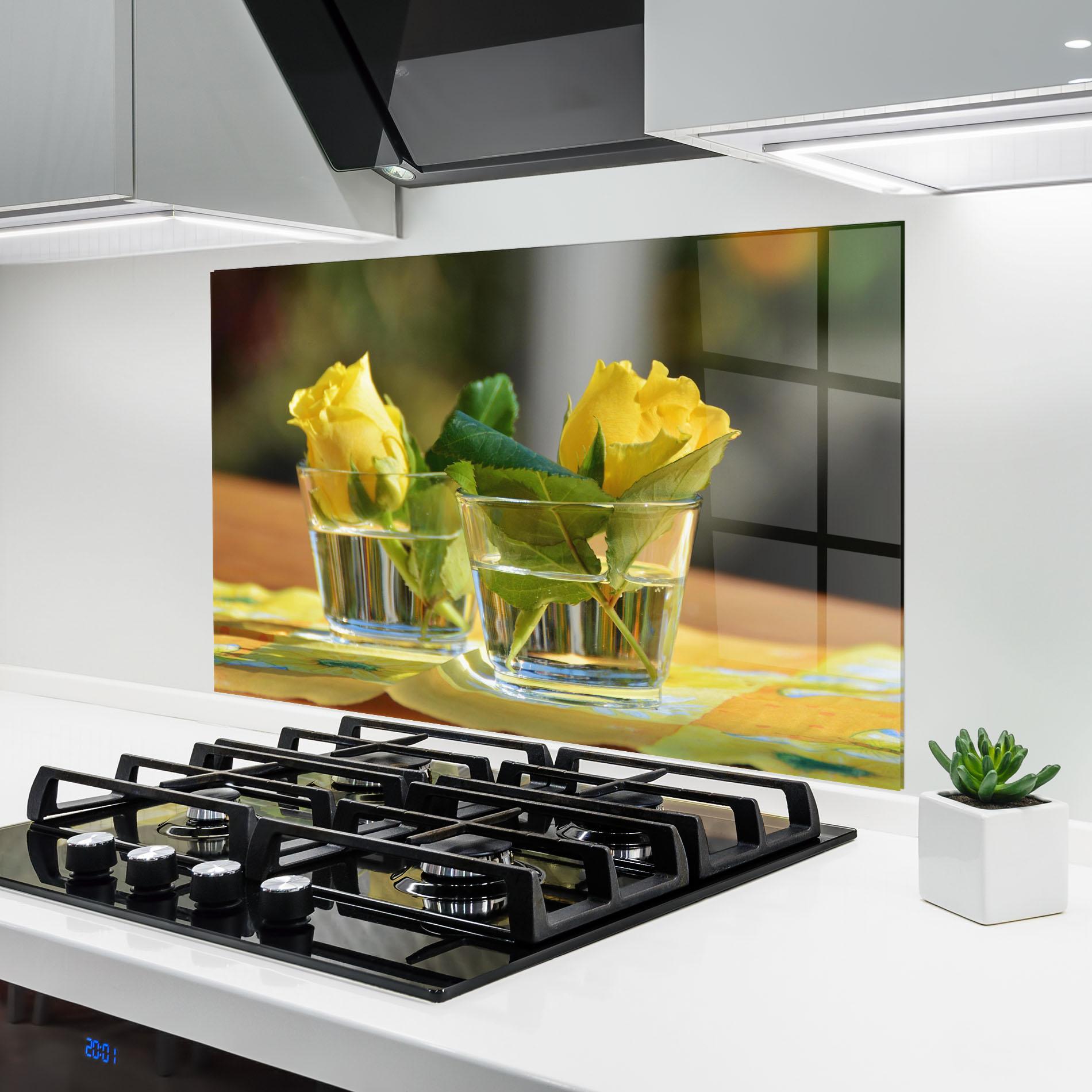 Konyhai üveg hátfal Rose Yellow Vase mockup 6