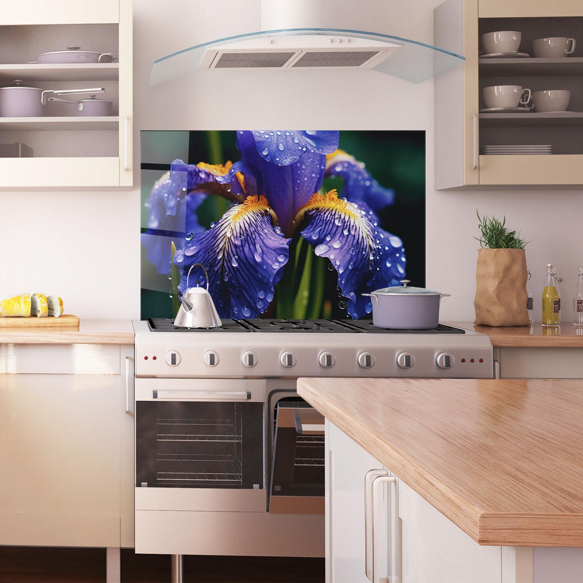 Konyhai üveg hátfal Iris After Rain mockup 1