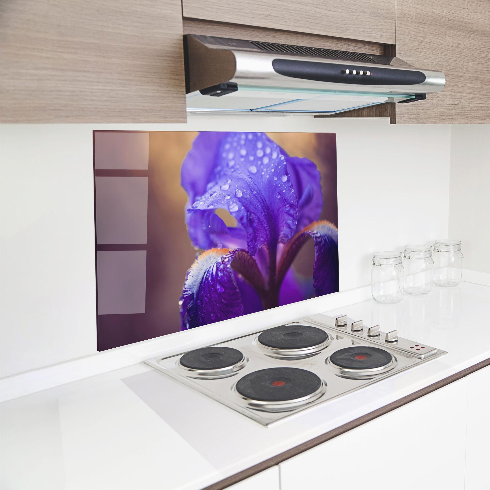 Konyhai üveg hátfal Iris Aftger Rain mockup 8