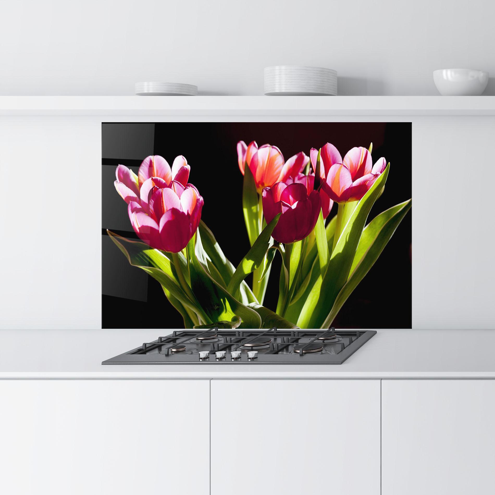 Konyhai üveg hátfal Dark Pink Tulips mockup 9