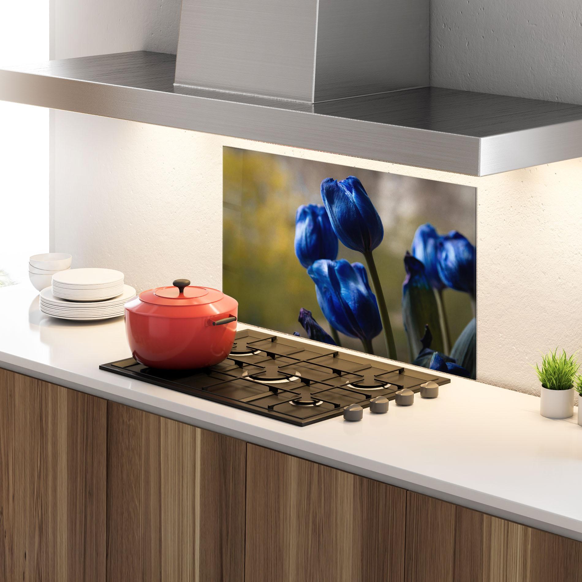 Konyhai üveg hátfal Blue Tulips mockup 4