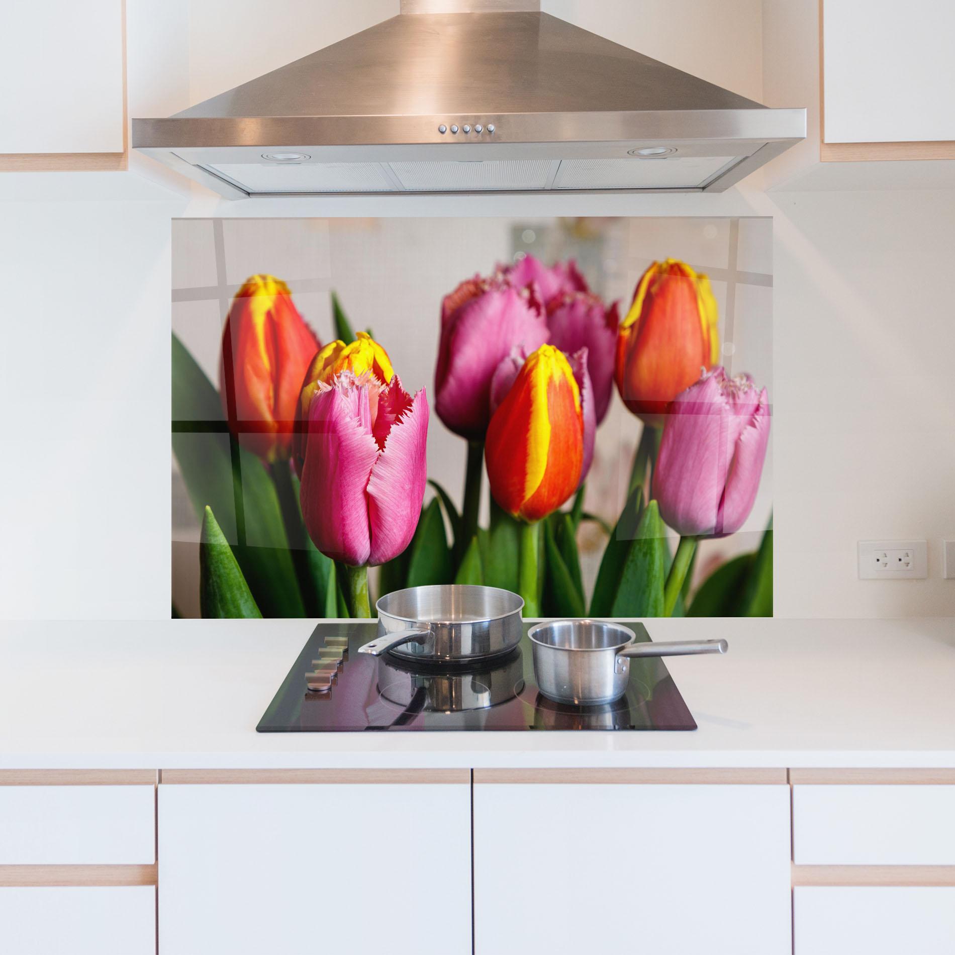 Konyhai üveg hátfal Pink Orange Tulips mockup 5