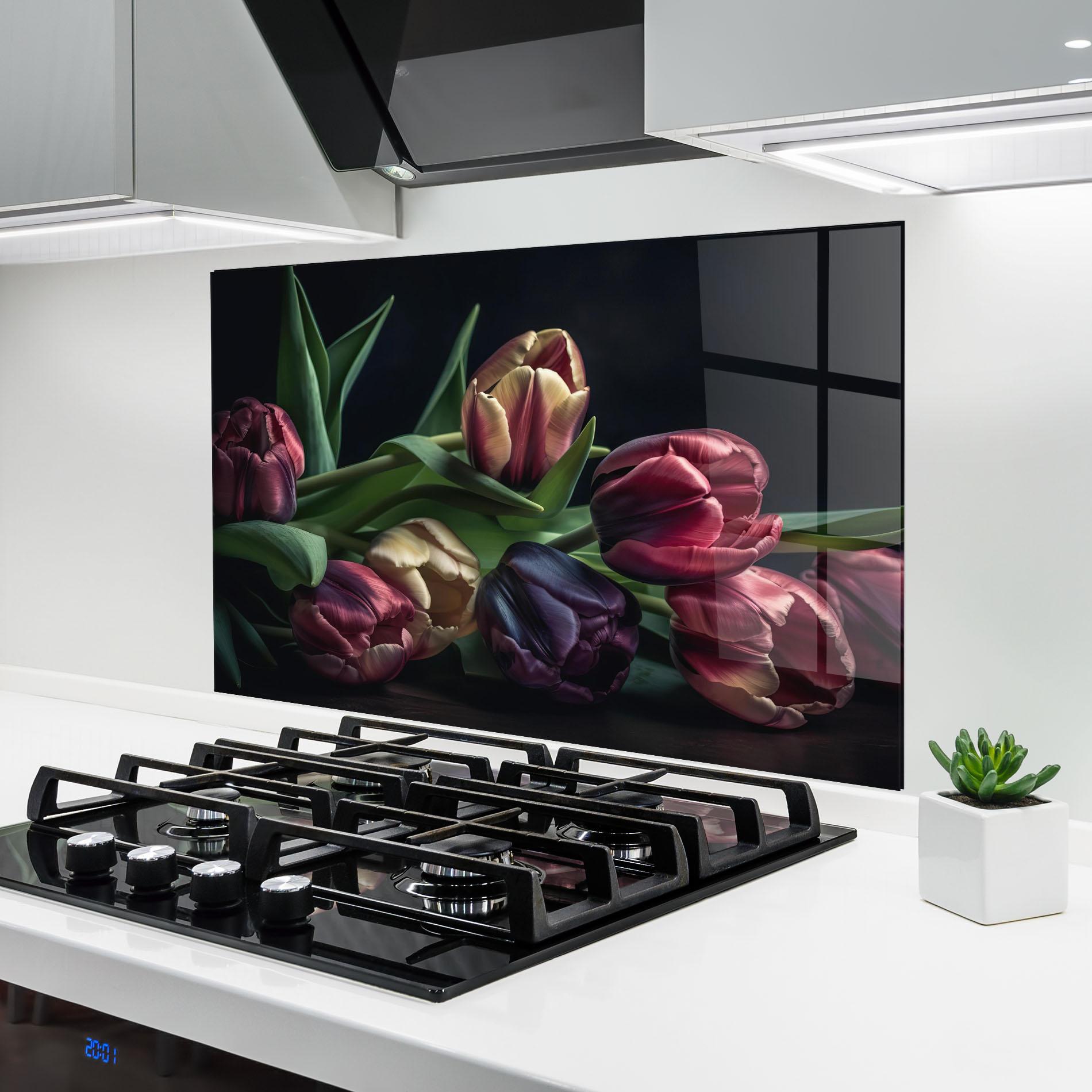 Konyhai üveg hátfal Dark Purple Tulip mockup 6