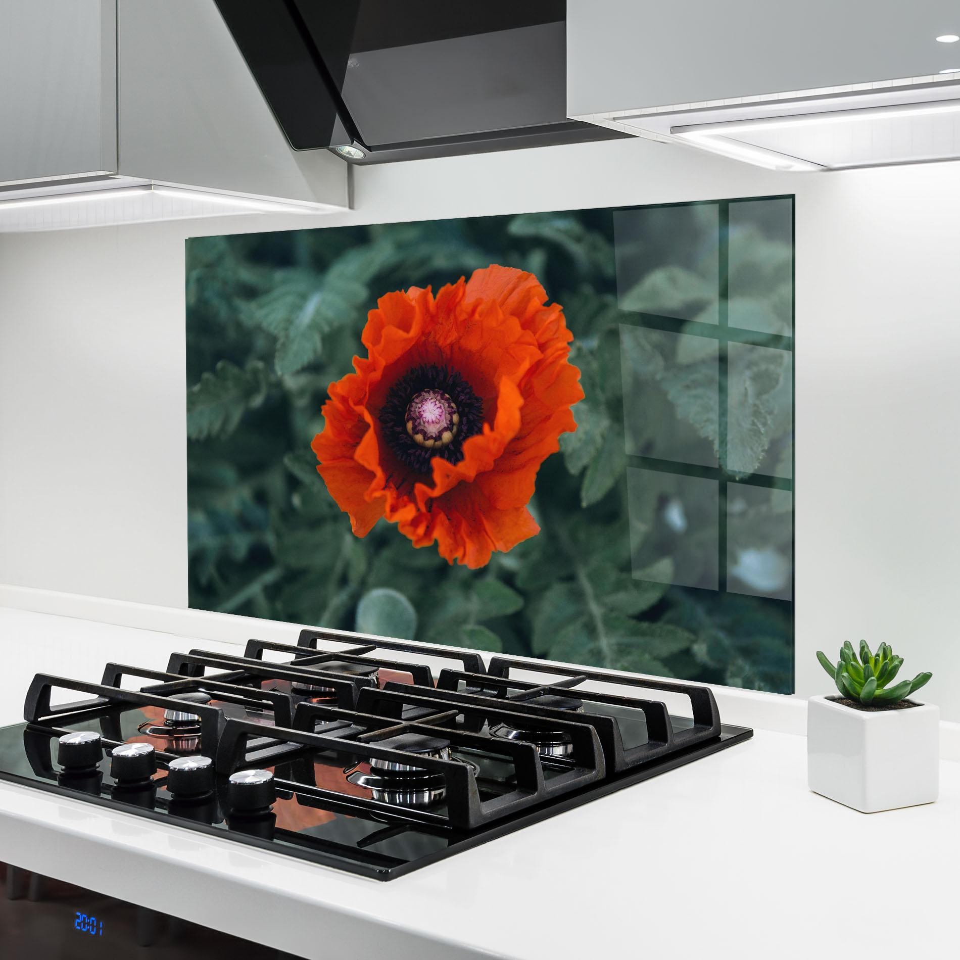 Konyhai üveg hátfal Poppy From The Garden mockup 6