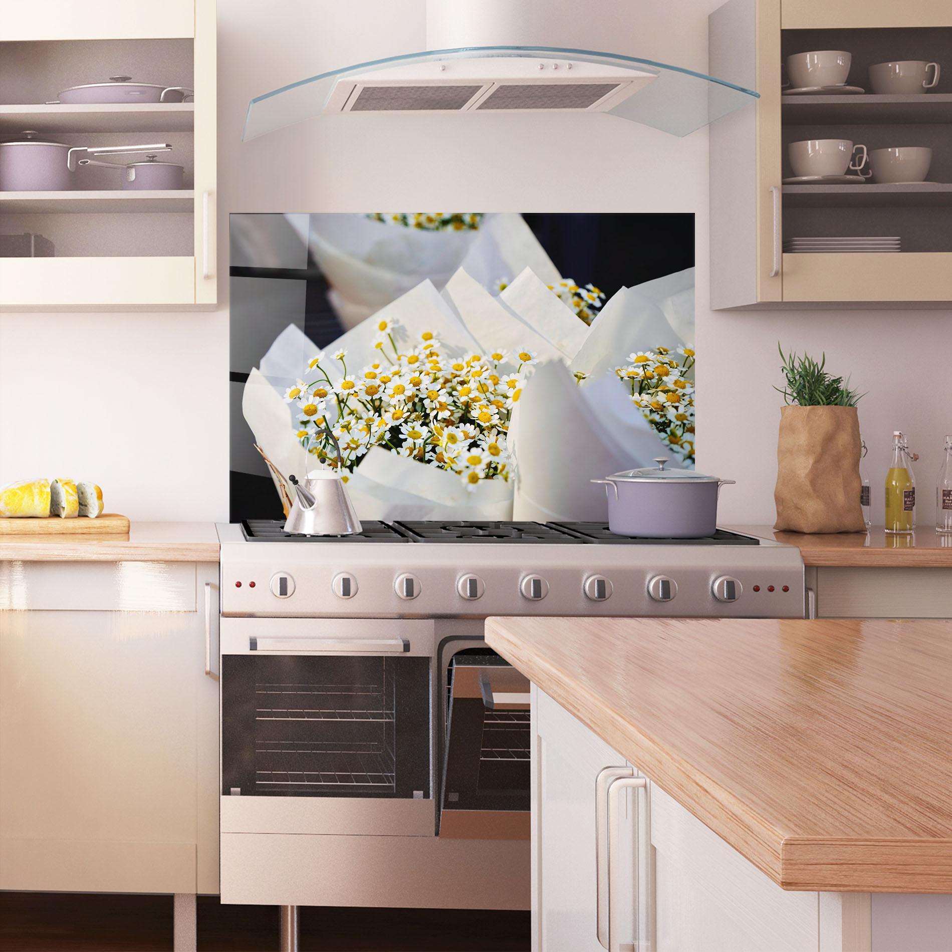 Konyhai üveg hátfal Daisy Bouquet mockup 1
