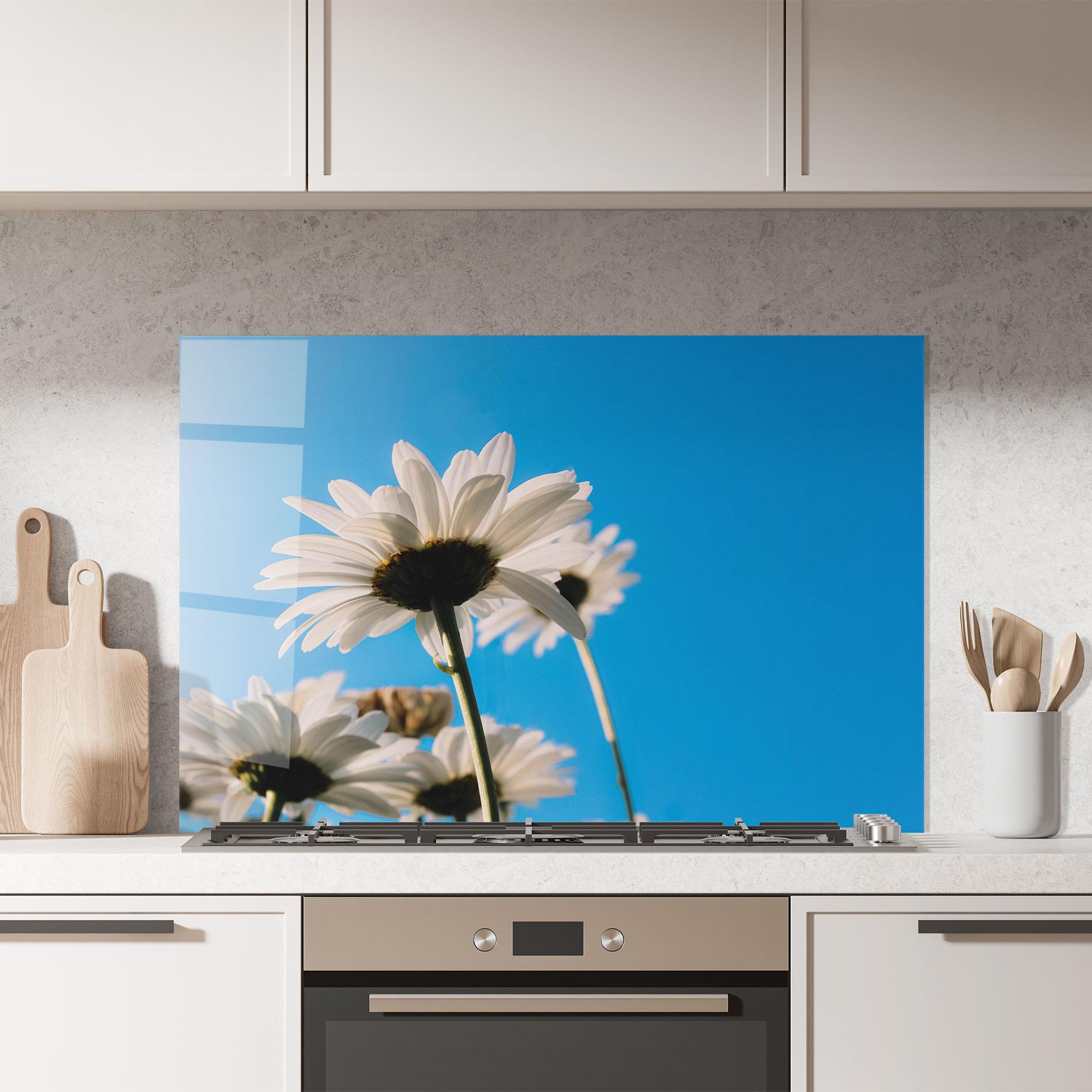 Konyhai üveg hátfal Blue Sky Daisy mockup 7