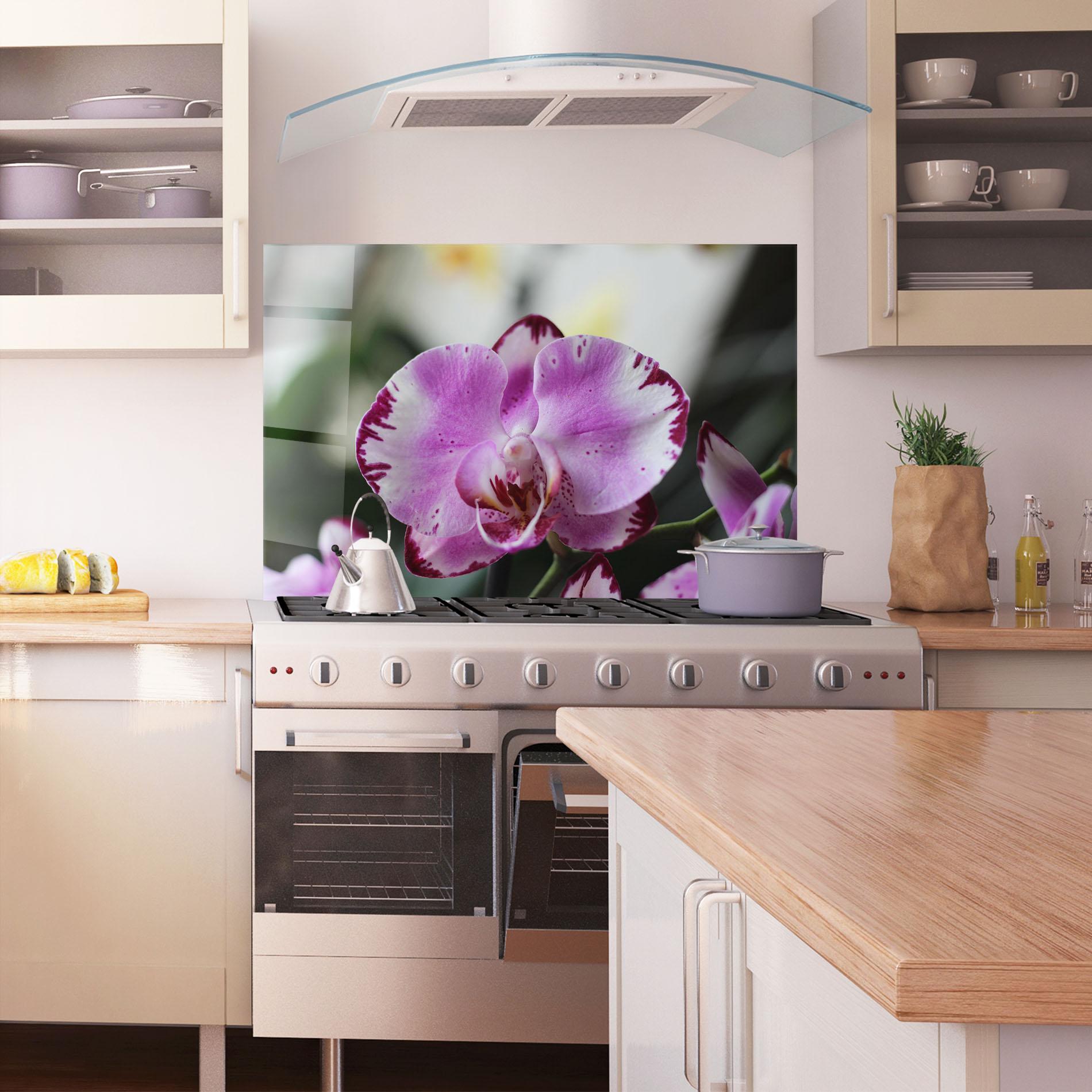 Konyhai üveg hátfal Dark Purple Orchids In Nature mockup 1