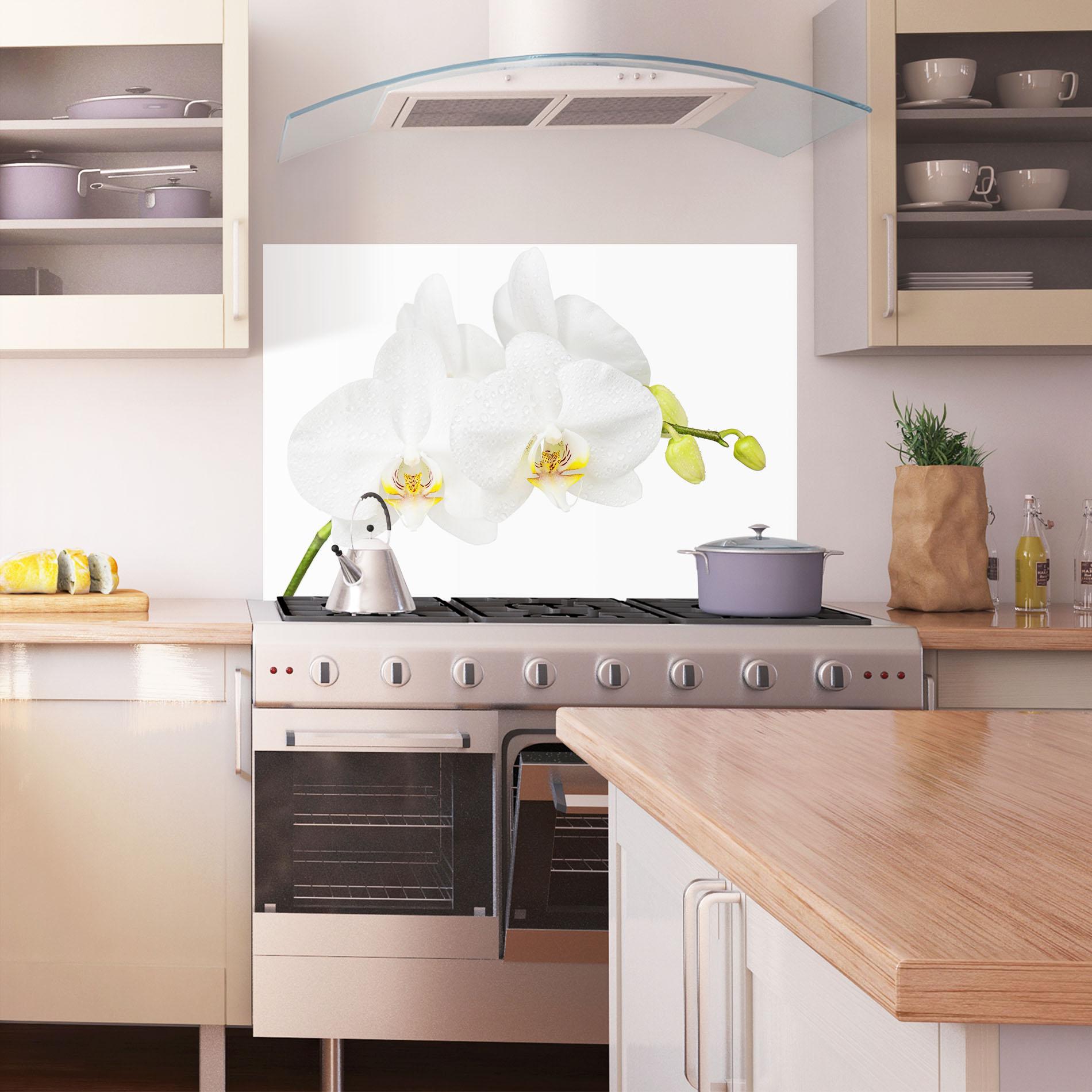 Konyhai üveg hátfal Orchids On White mockup 1