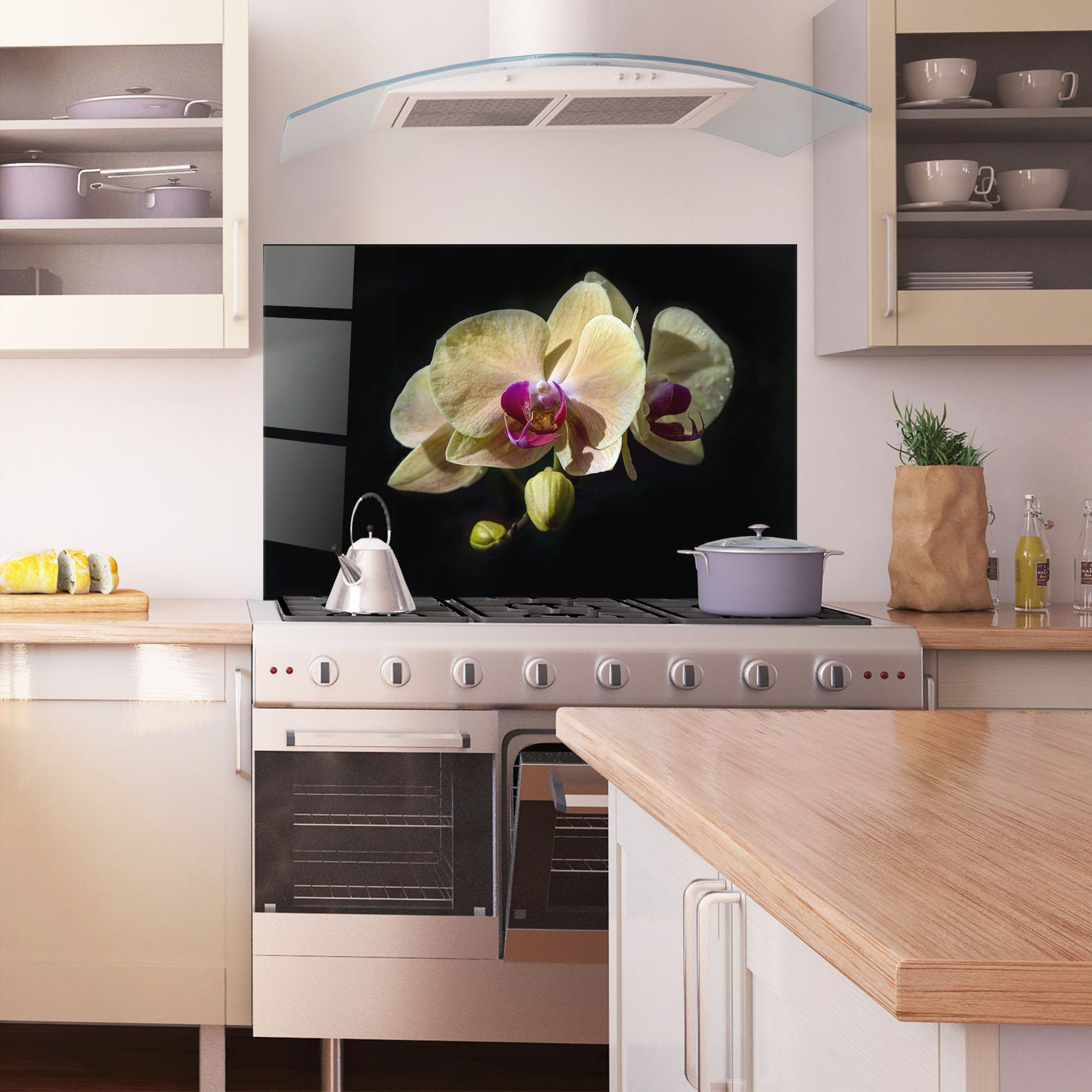 Konyhai üveg hátfal Pastel Yellow Orchids mockup 1