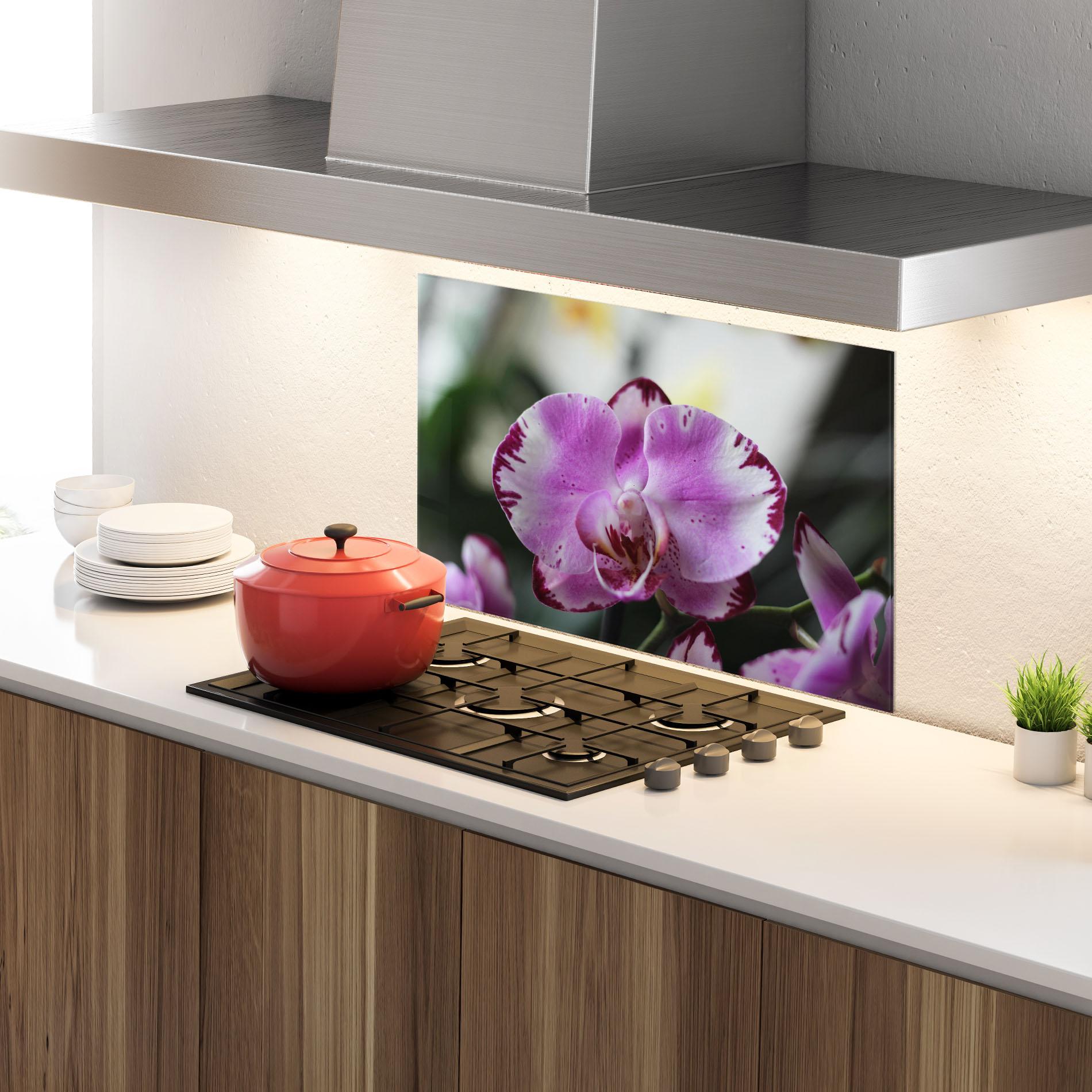 Konyhai üveg hátfal Dark Purple Orchids In Nature mockup 4