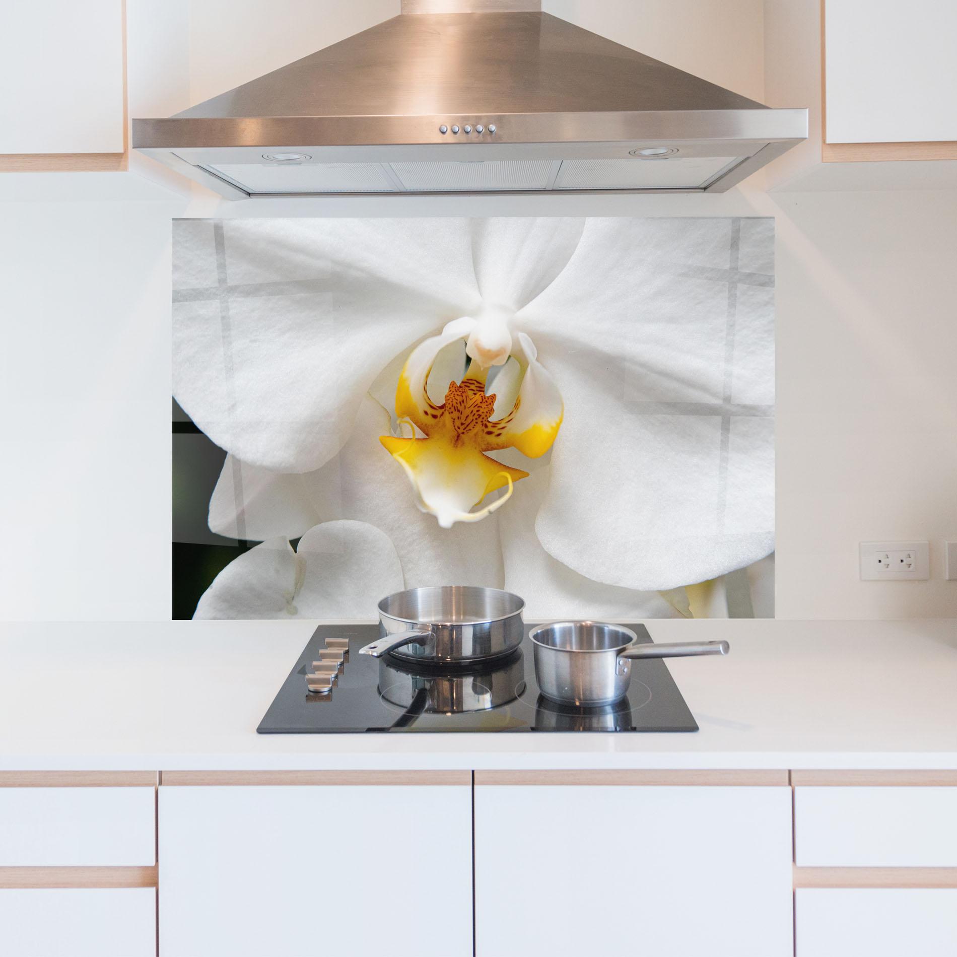 Konyhai üveg hátfal Big Orchid Close Up mockup 5