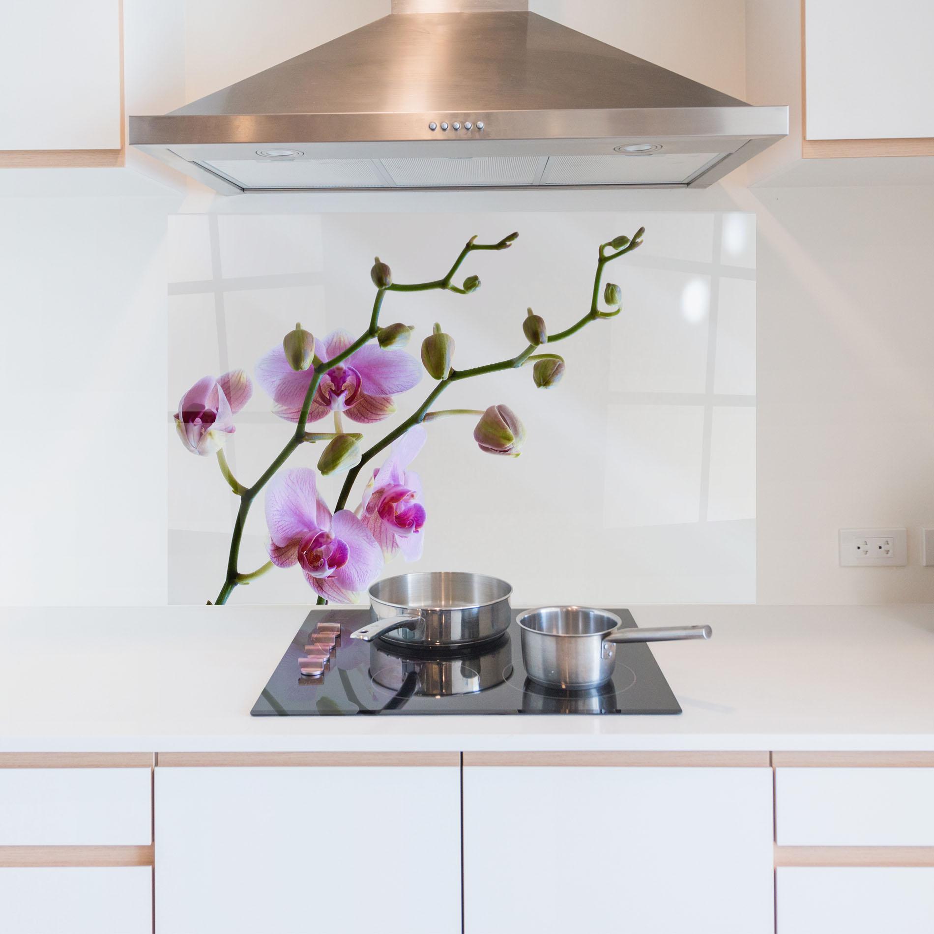 Konyhai üveg hátfal Purple Orchid On Grey mockup 5