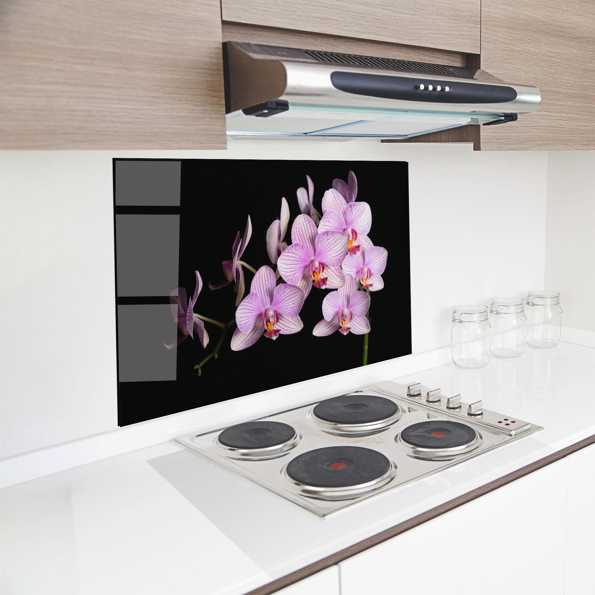 Konyhai üveg hátfal Beautiful Orchids On Black mockup 8