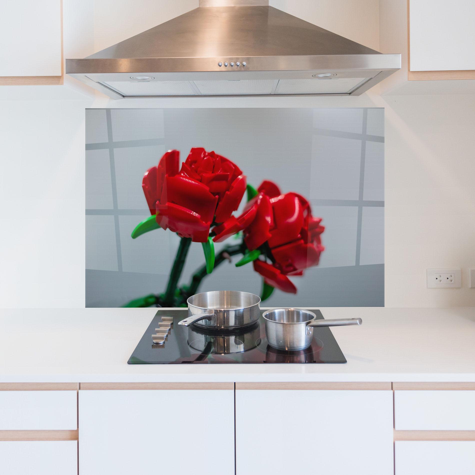 Konyhai üveg hátfal Lego Red Roses mockup 5