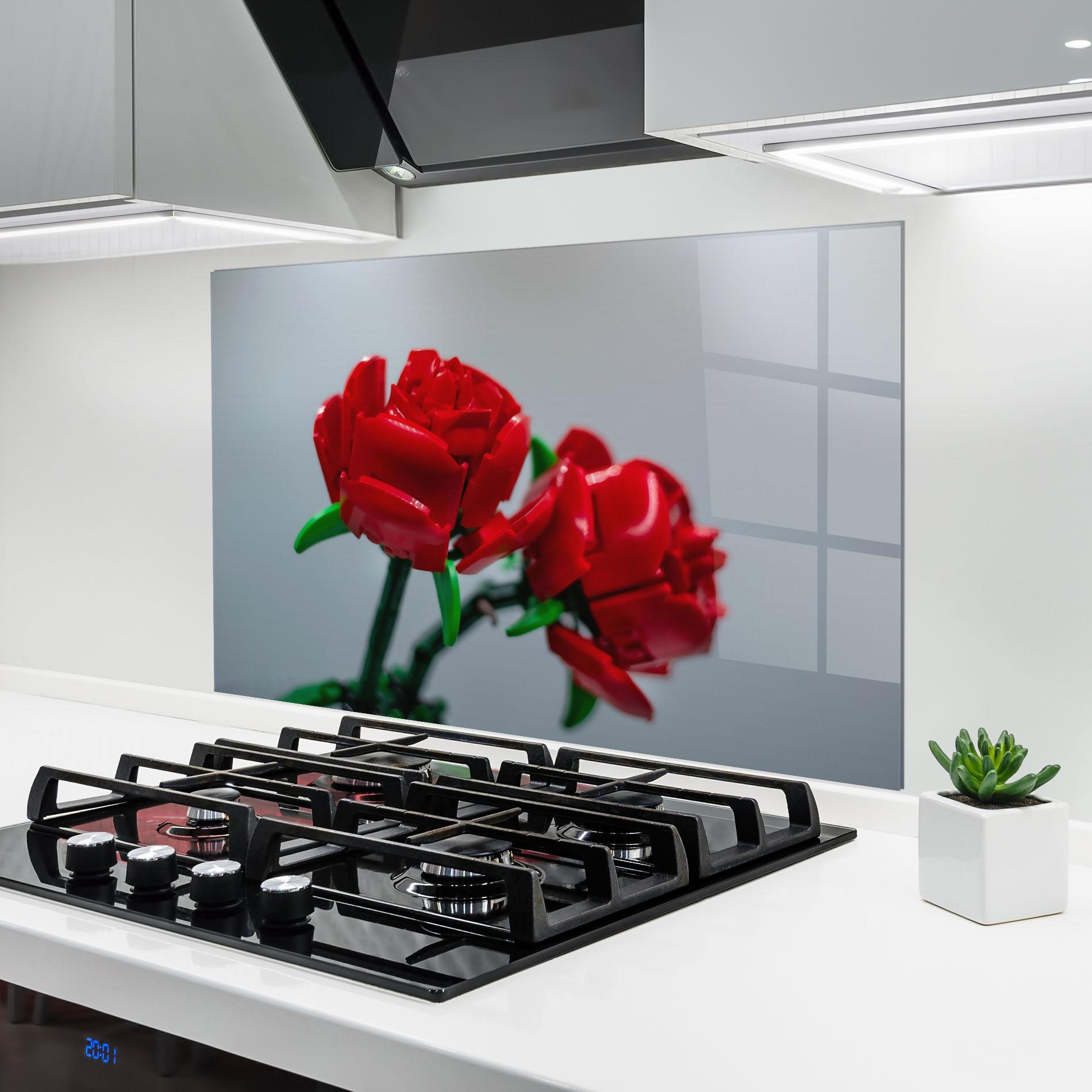 Konyhai üveg hátfal Lego Red Roses mockup 6