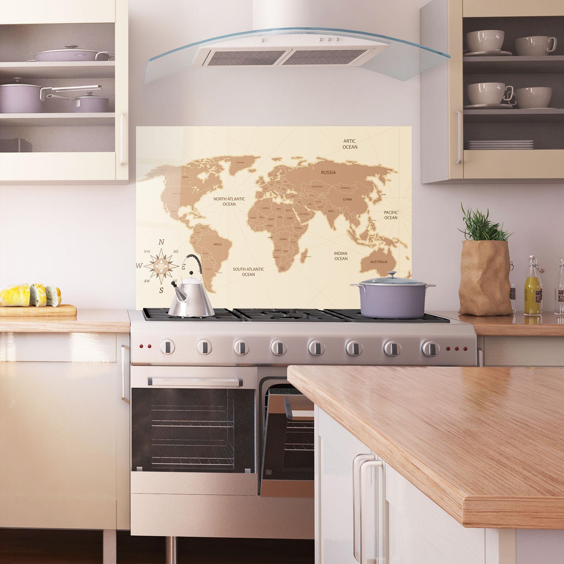 Konyhai üveg hátfal Cream Map Vintage mockup 1