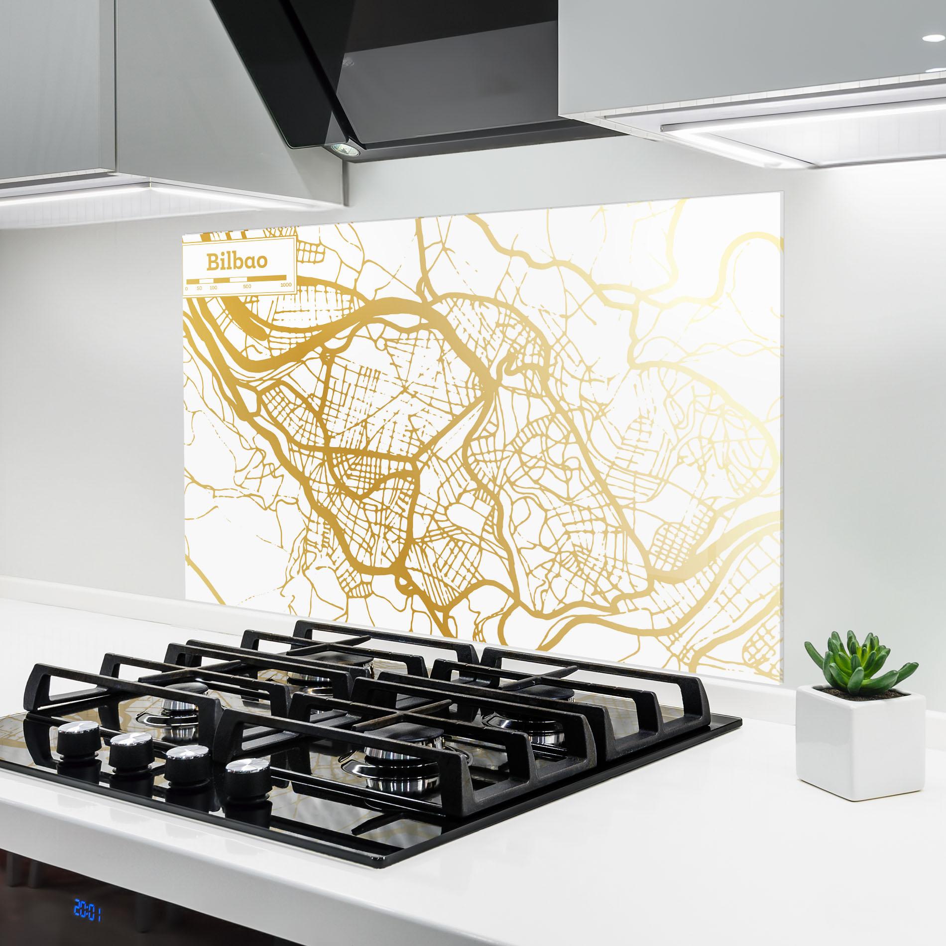 Konyhai üveg hátfal Bilbao Gold Map mockup 6