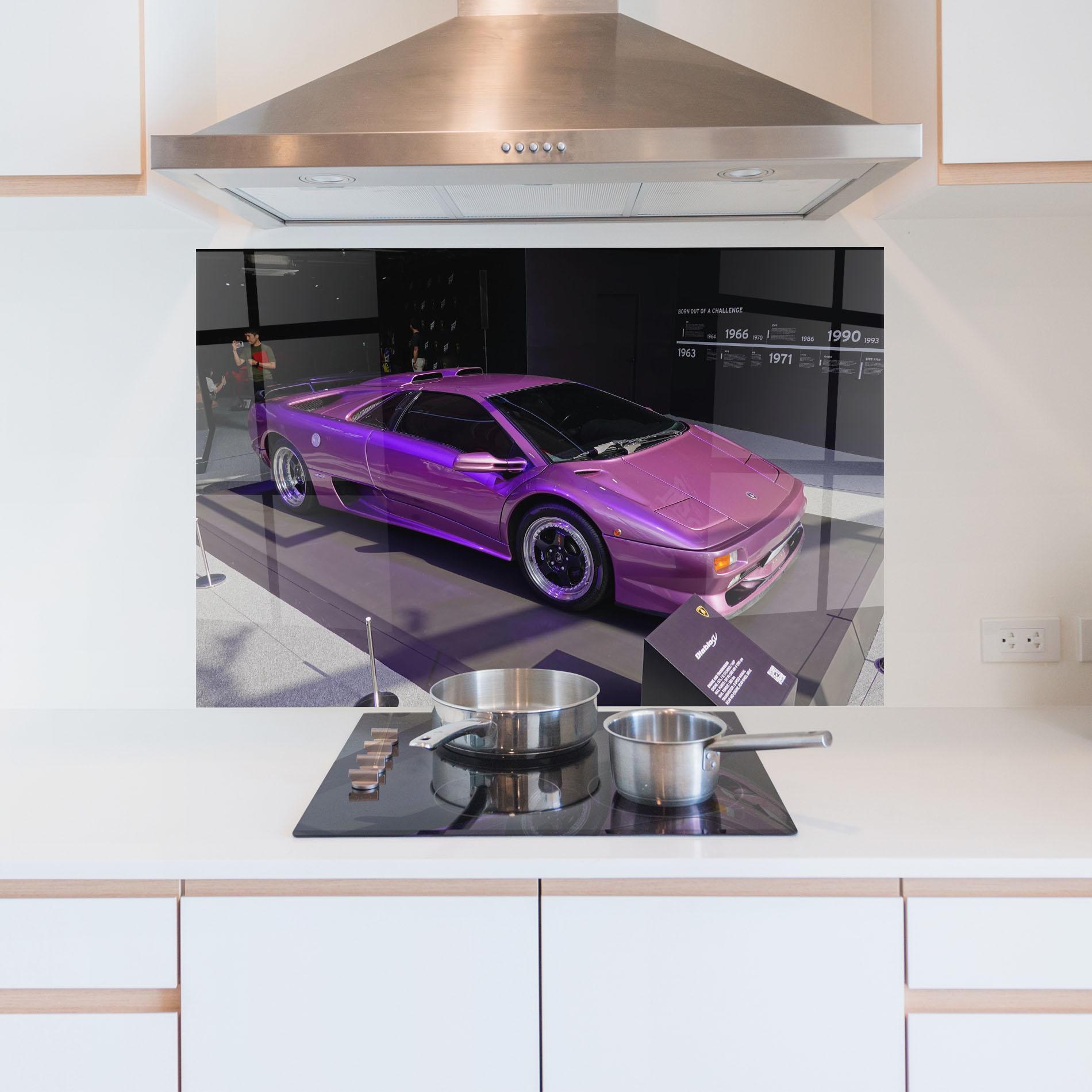 Konyhai üveg hátfal Purple Lambo mockup 5
