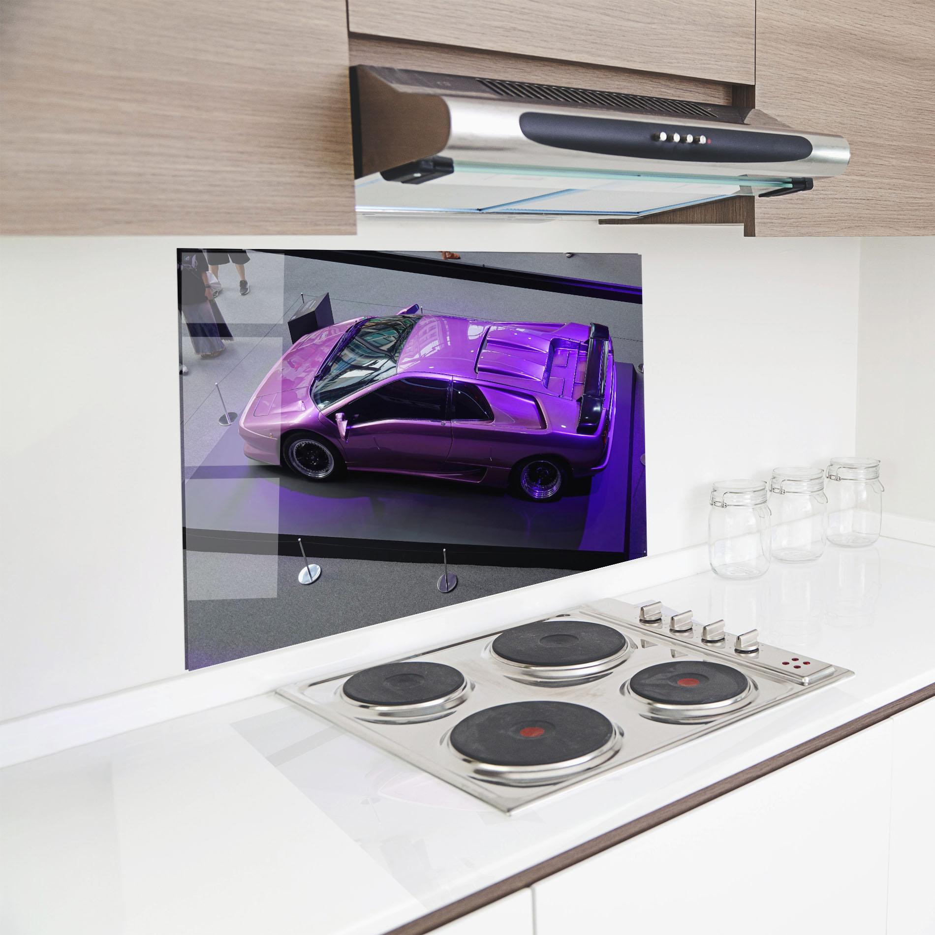 Konyhai üveg hátfal Purple Old Lambo mockup 8