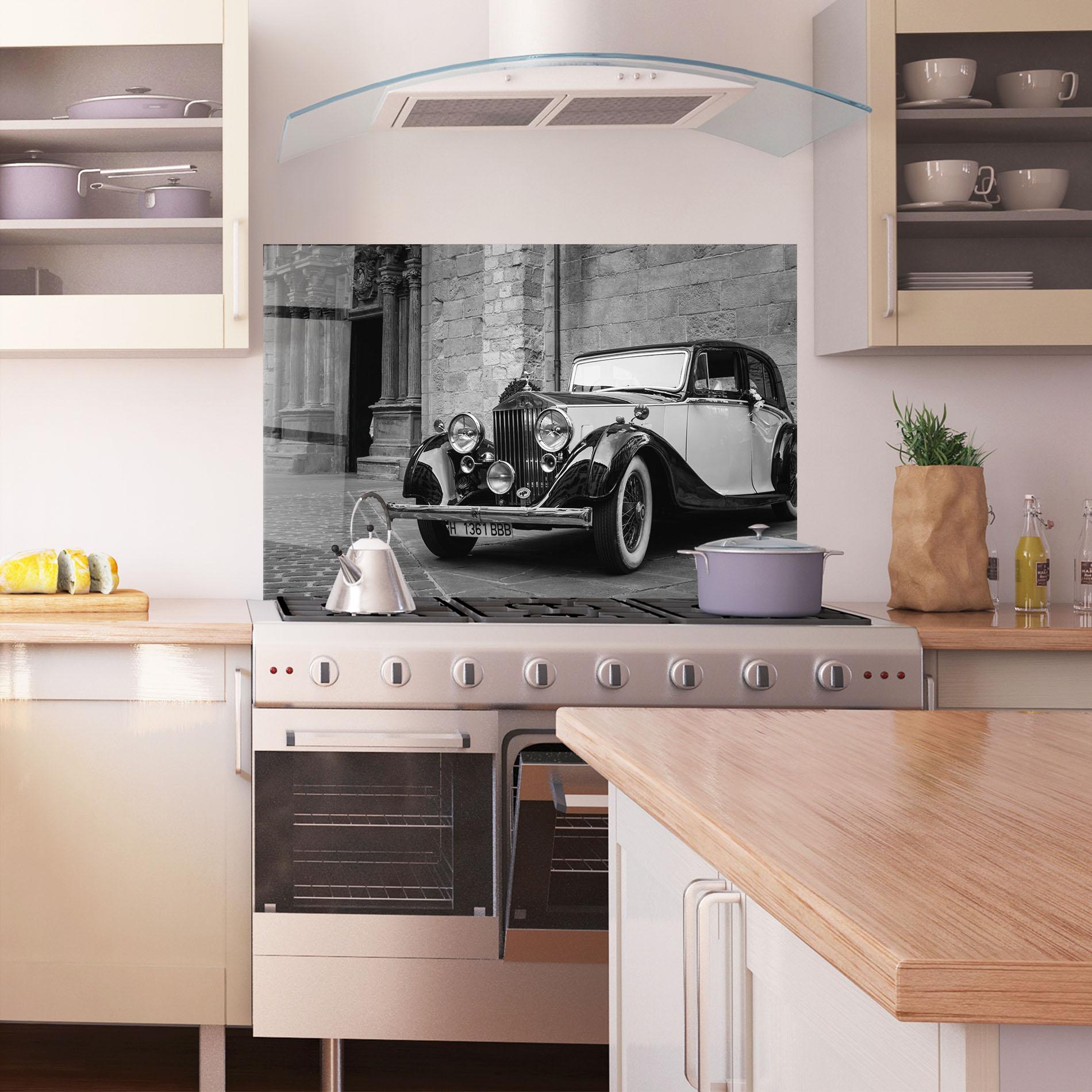 Konyhai üveg hátfal Classic Car View mockup 1