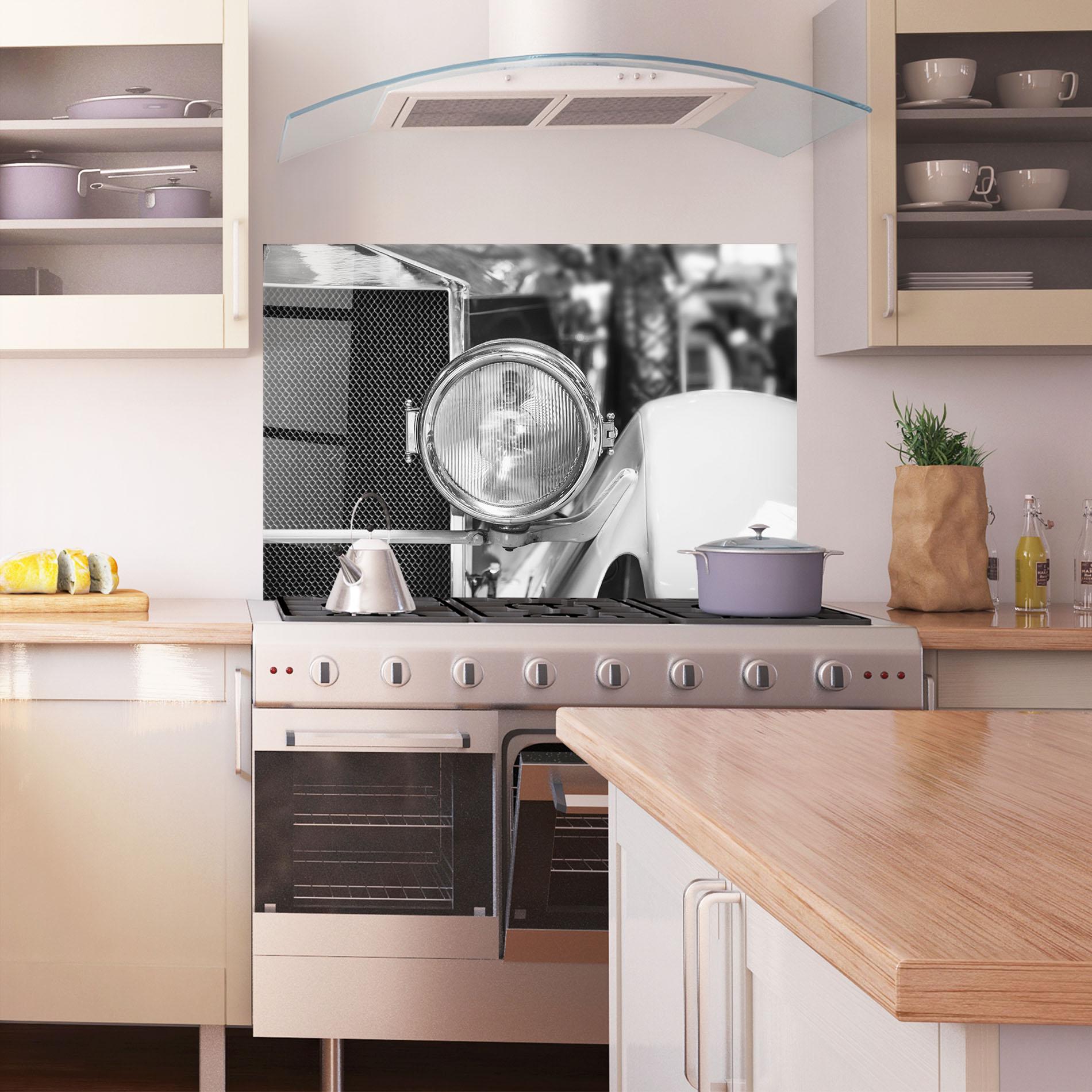 Konyhai üveg hátfal Closeup Grey Car mockup 1