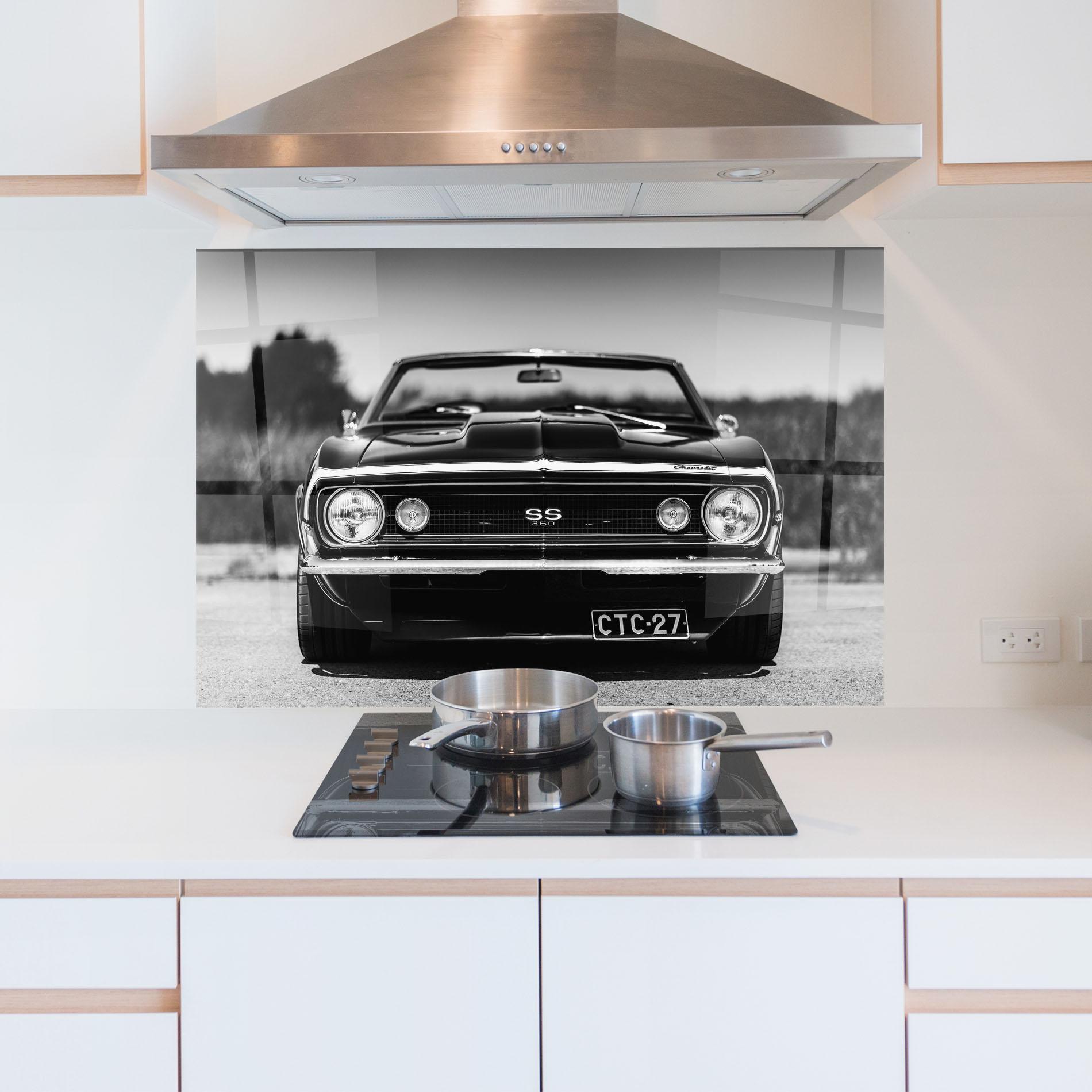 Konyhai üveg hátfal American Car mockup 5