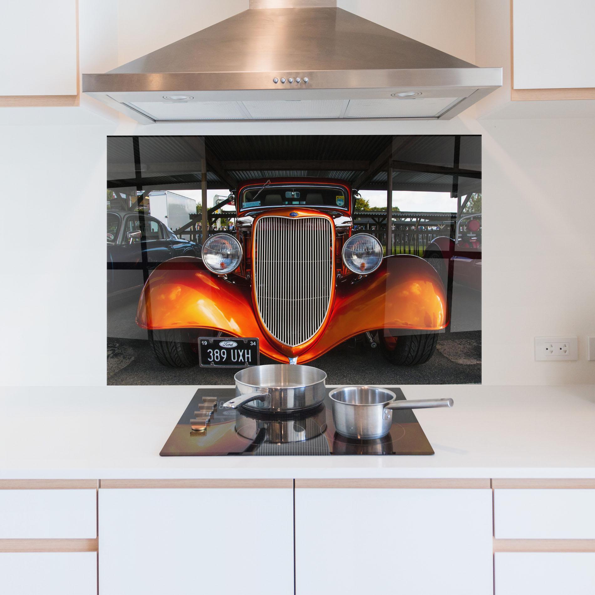 Konyhai üveg hátfal Orange Classic Car mockup 5
