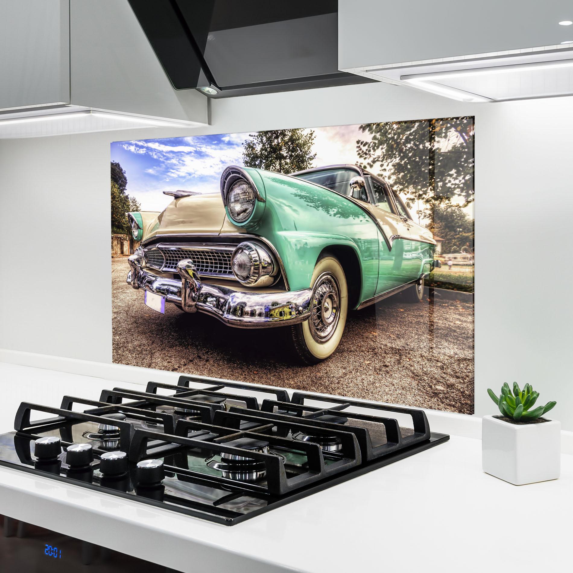 Konyhai üveg hátfal Green Vintage Car mockup 6