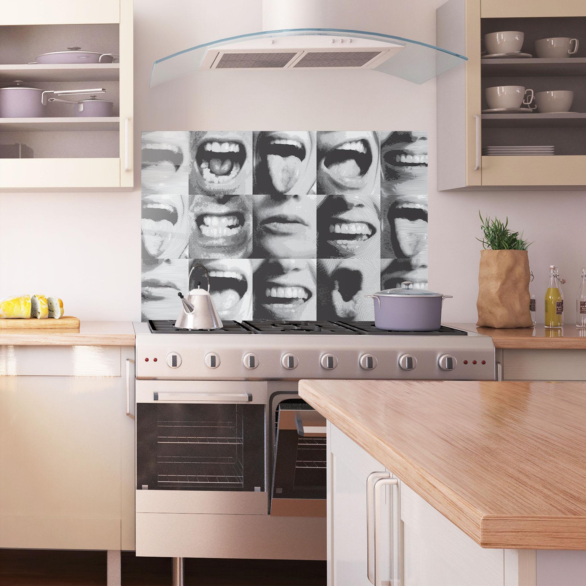 Konyhai üveg hátfal Grey Mouth Collage mockup 1