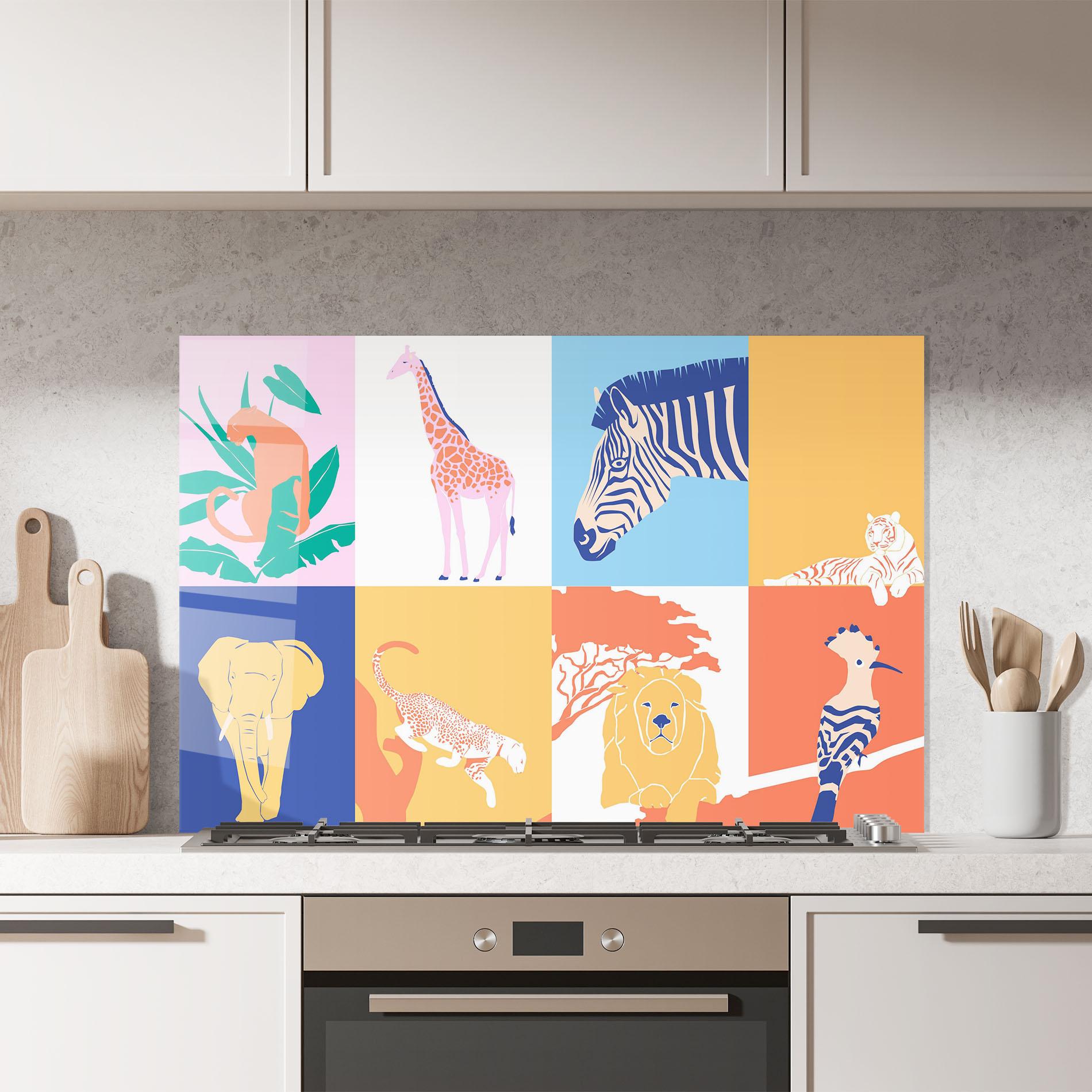 Konyhai üveg hátfal Wild Life Collage mockup 7