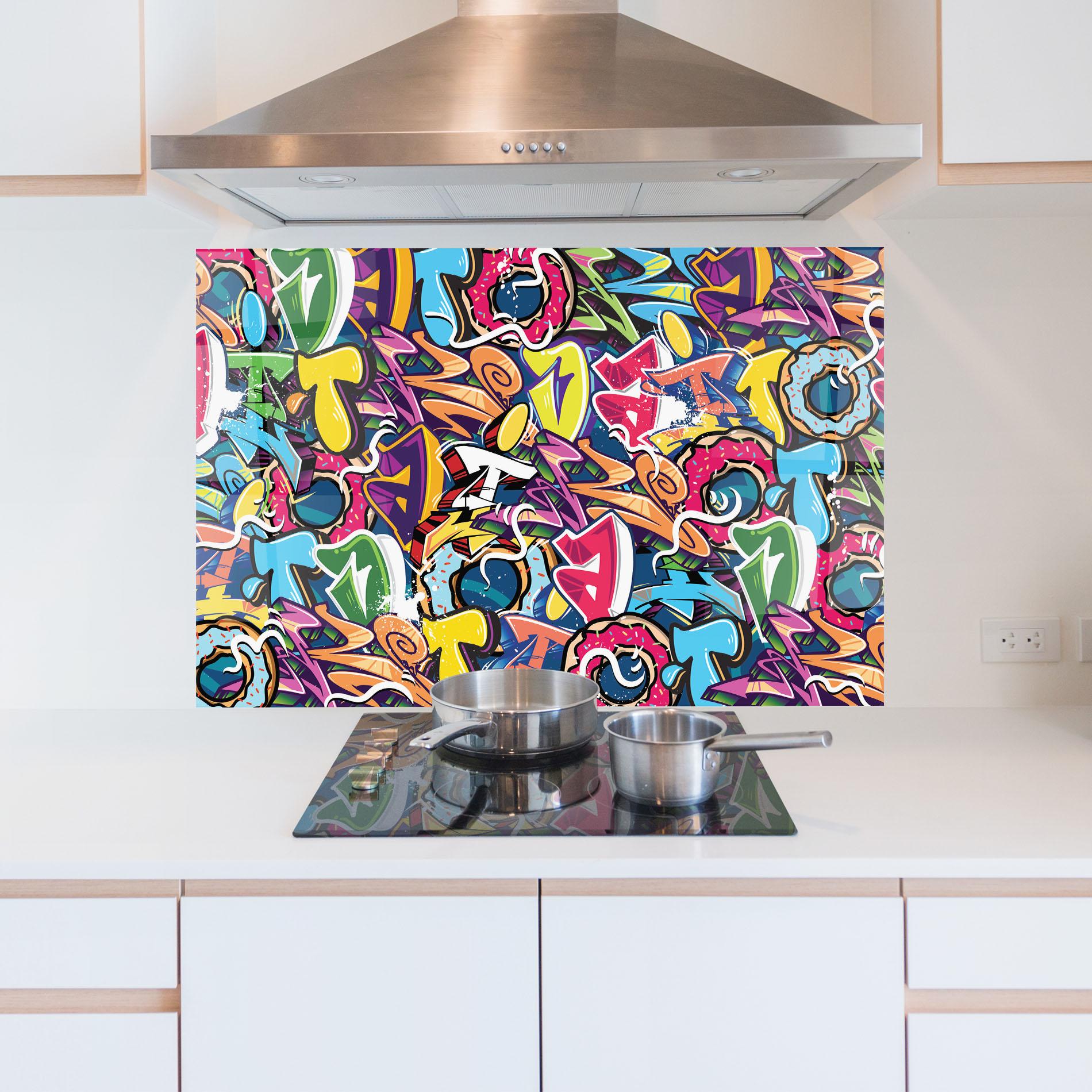 Konyhai üveg hátfal Graffiti Letters mockup 5
