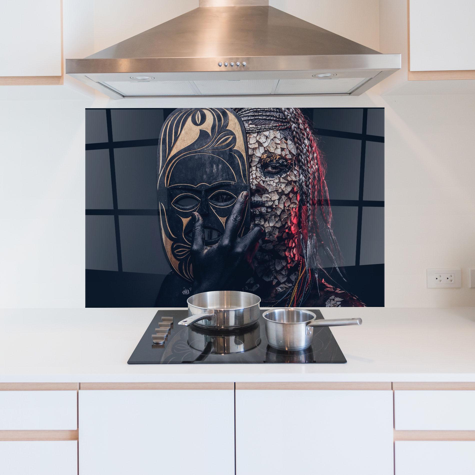 Konyhai üveg hátfal African Tribe Costume mockup 5