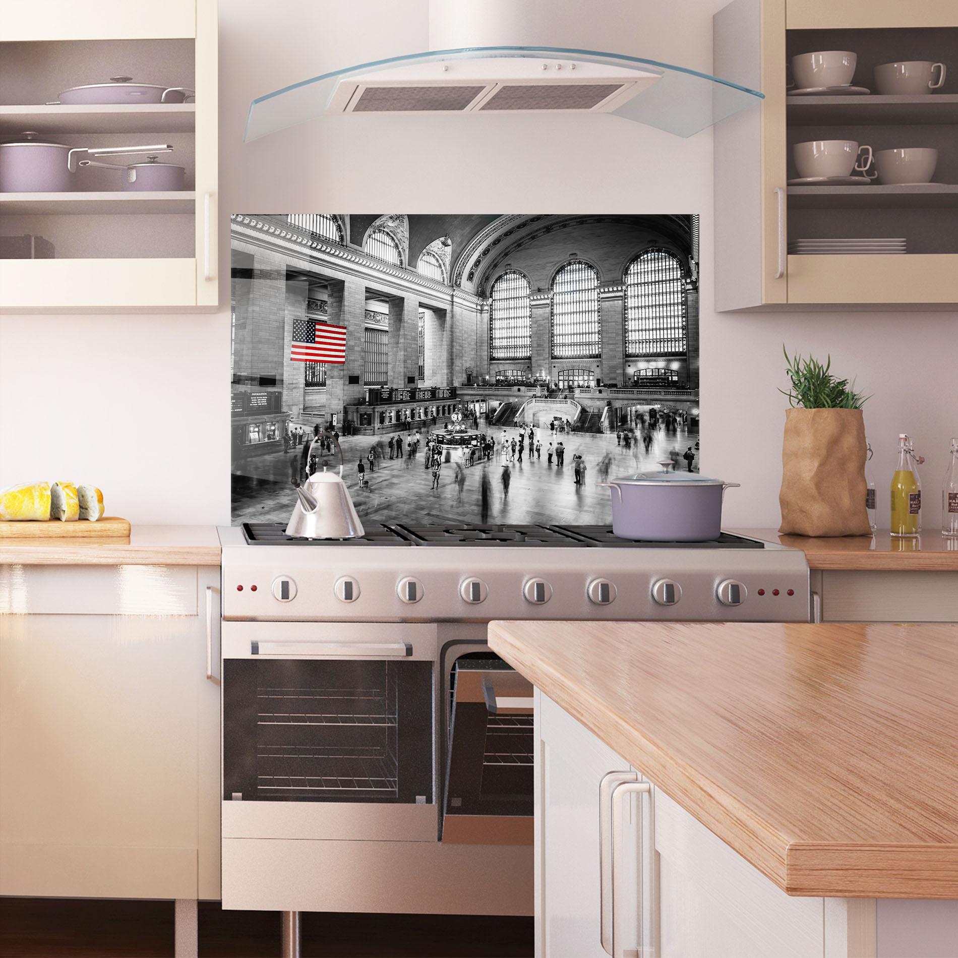 Konyhai üveg hátfal New York Station mockup 1