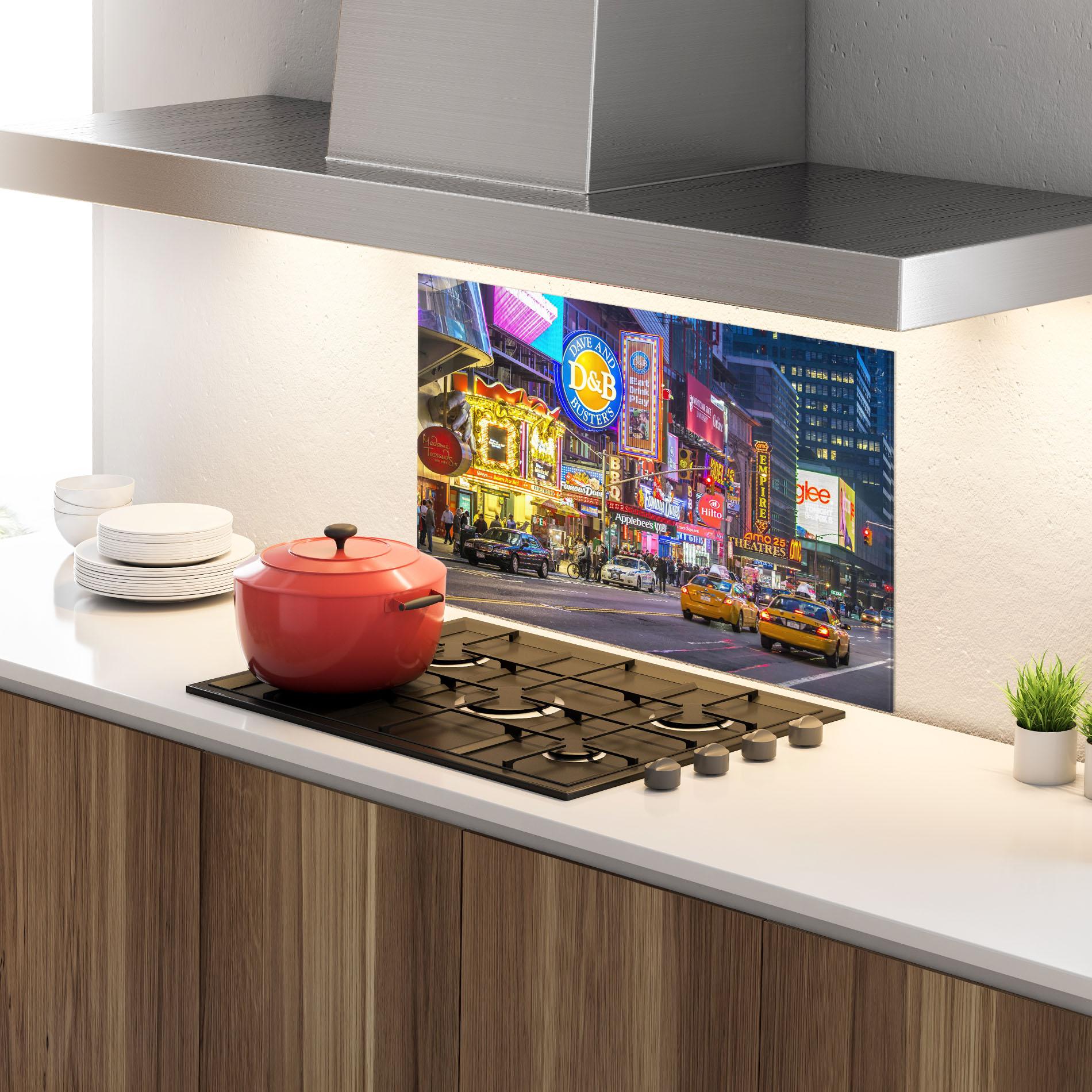 Konyhai üveg hátfal New York Lights mockup 4