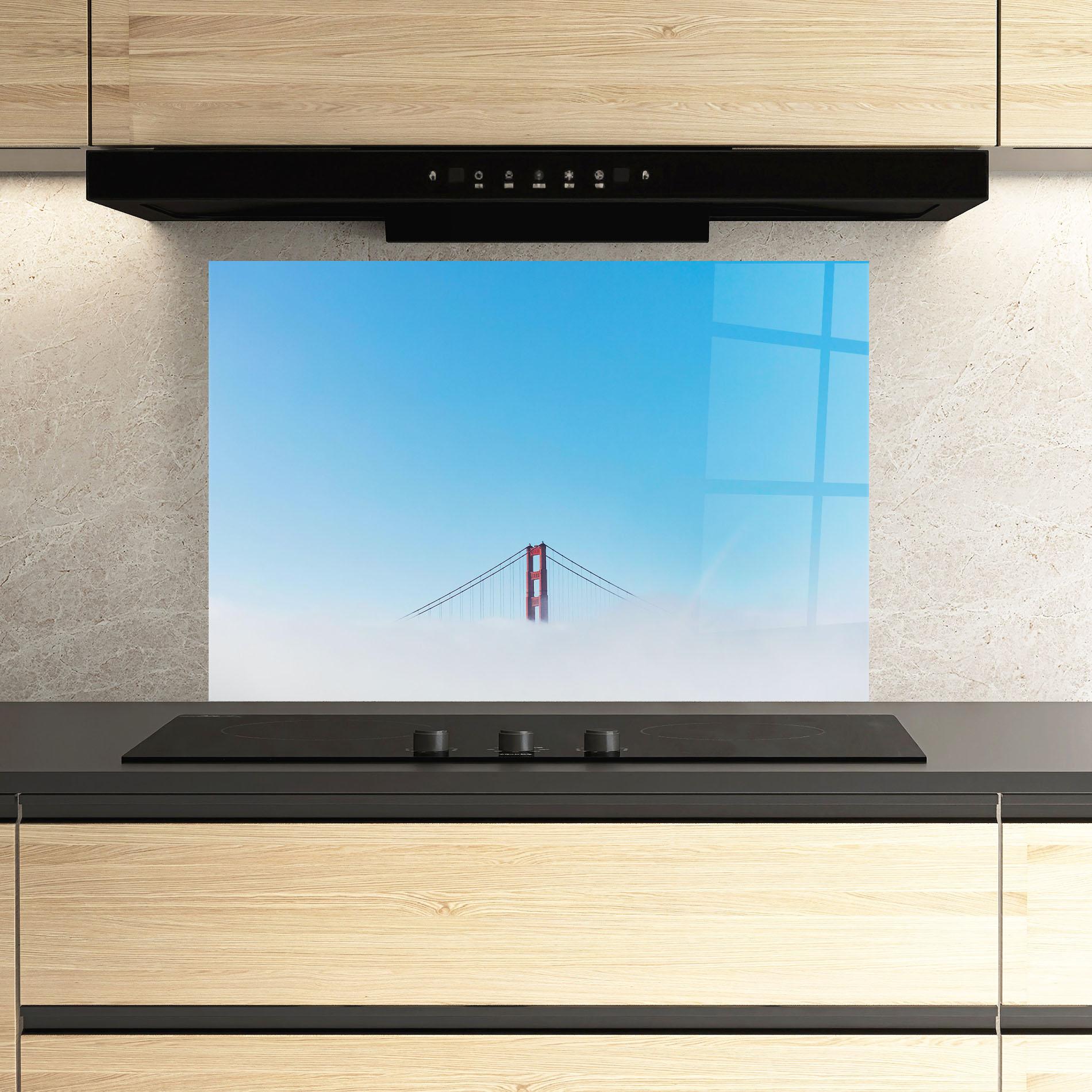 Konyhai üveg hátfal High Cloud Bridge mockup 3