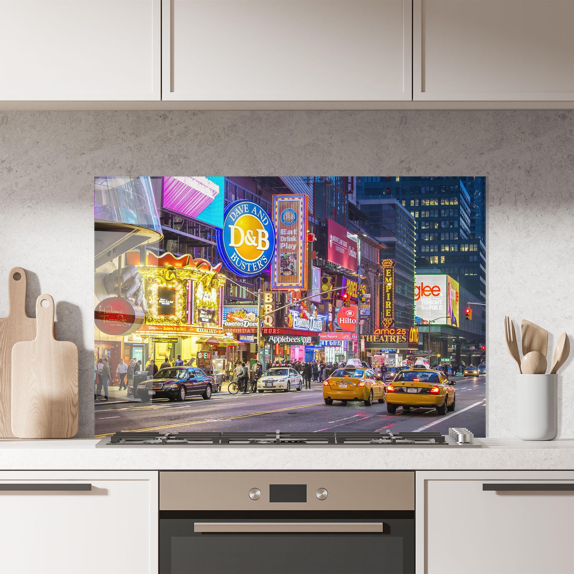Konyhai üveg hátfal New York Lights mockup 7